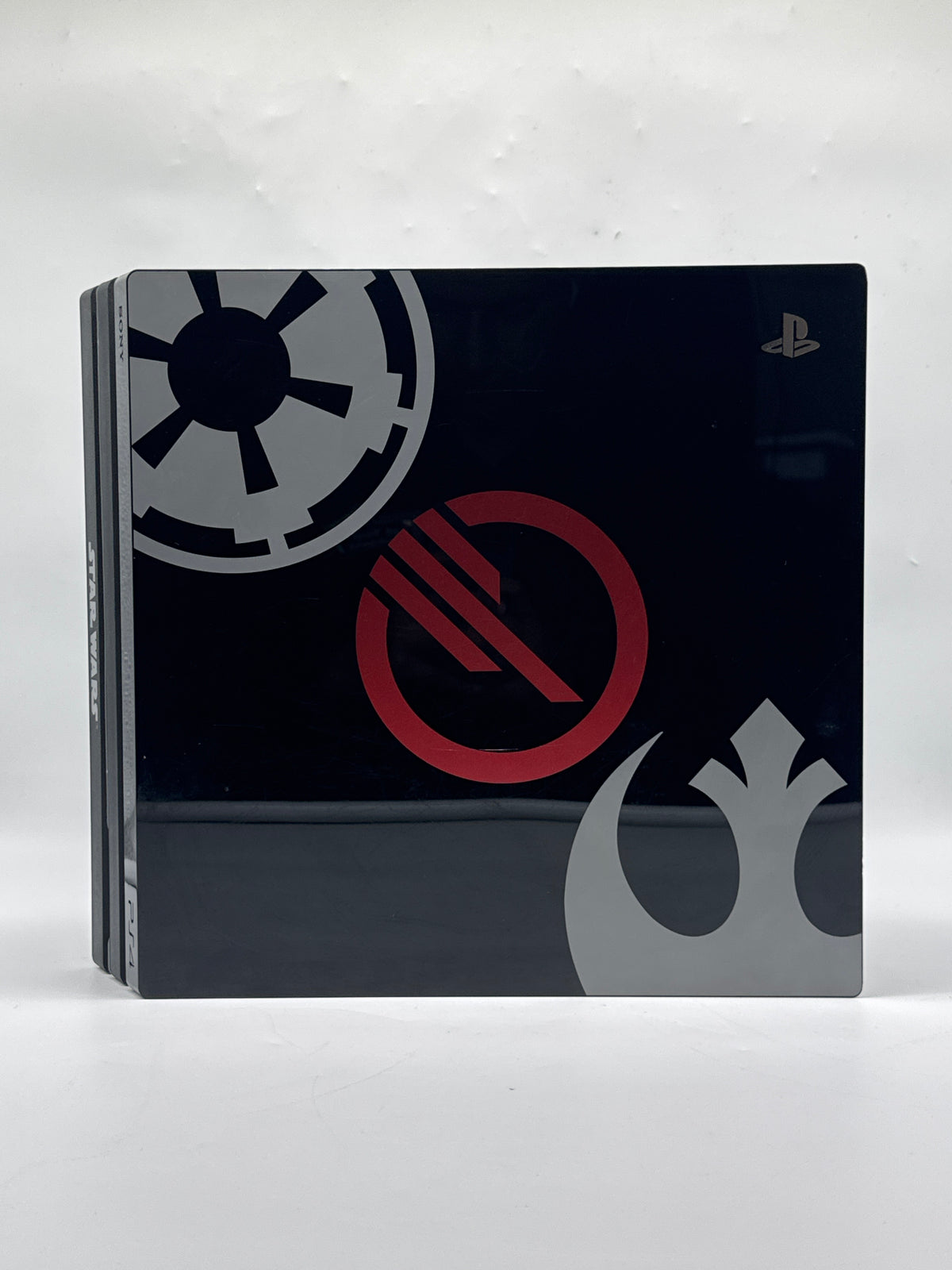 Sony PlayStation 4 Pro 1TB CUH-7115B Star Wars Battlefront II Edition - Used