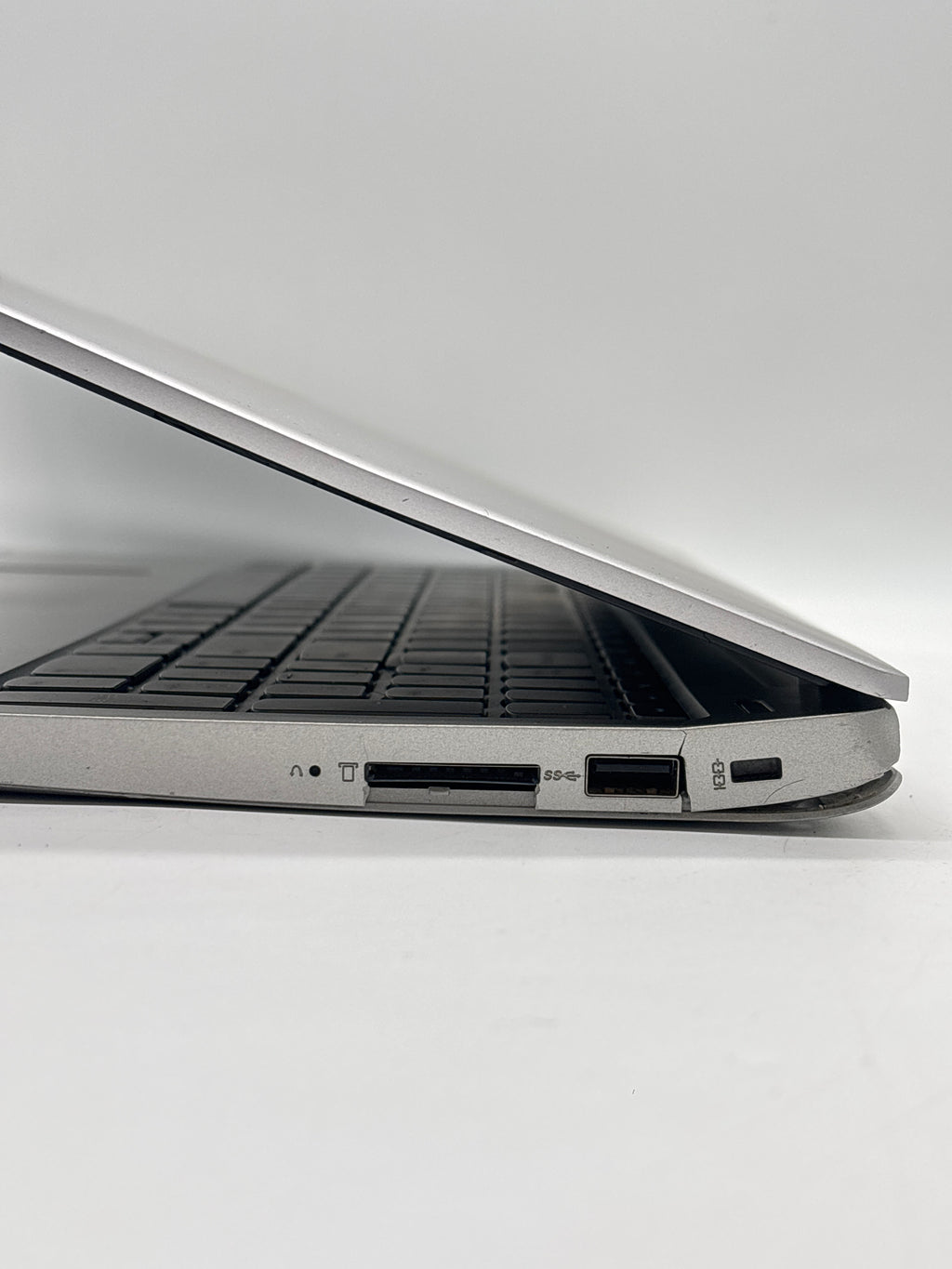 Lenovo Ideapad 330s-15IKB i5-8250U 4GB RAM 128GB SSD - For Parts (Read DESC)