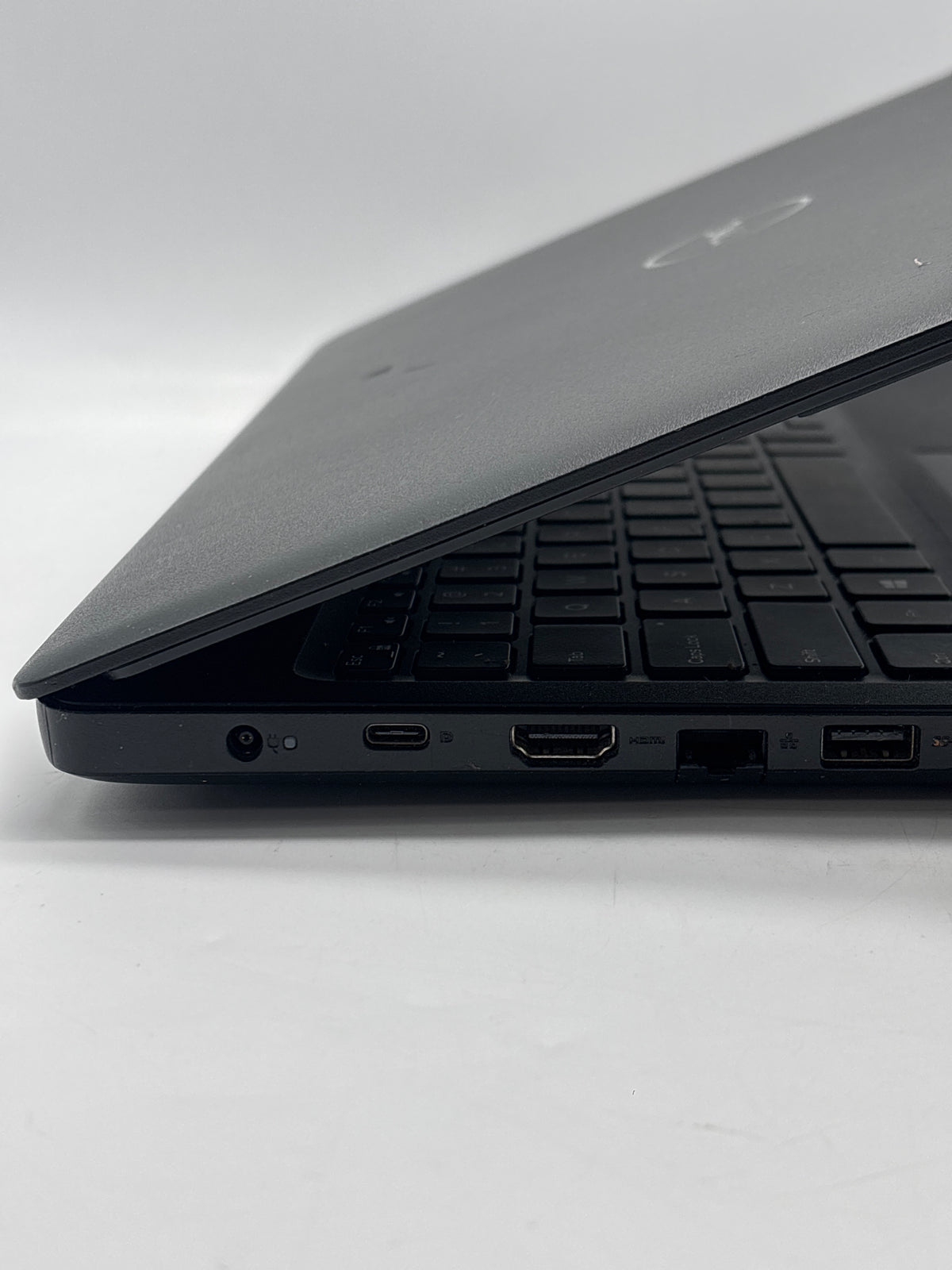 Dell Latitude 3590 15.6" Intel Core i3-7130U 4GB RAM 500GB HDD Black - No Display