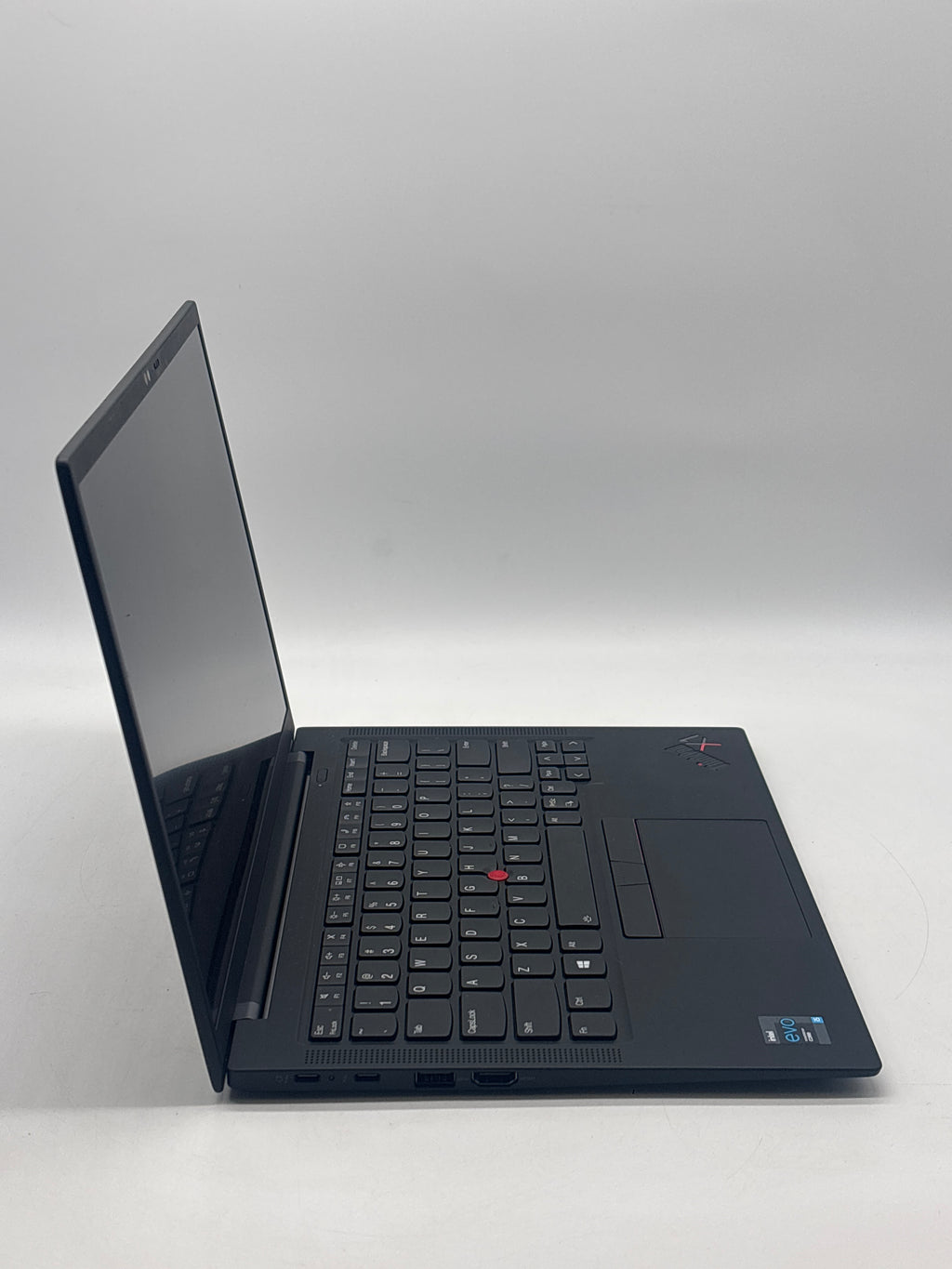 Lenovo ThinkPad X1 Carbon Gen 9 i5-1135G7 512GB 16GB RAM Win11 - Used
