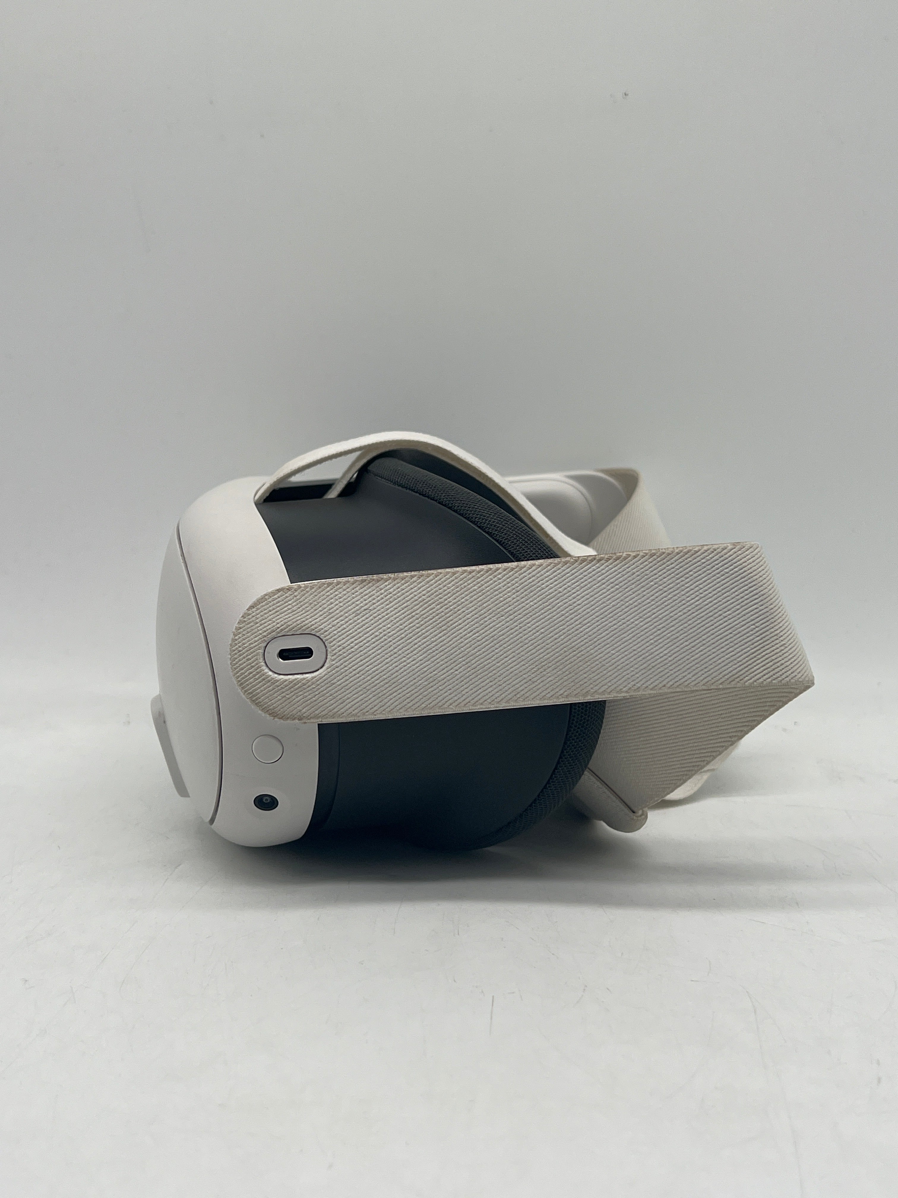 Meta Quest 3 512GB Standalone All-in-One VR Headset White - Used