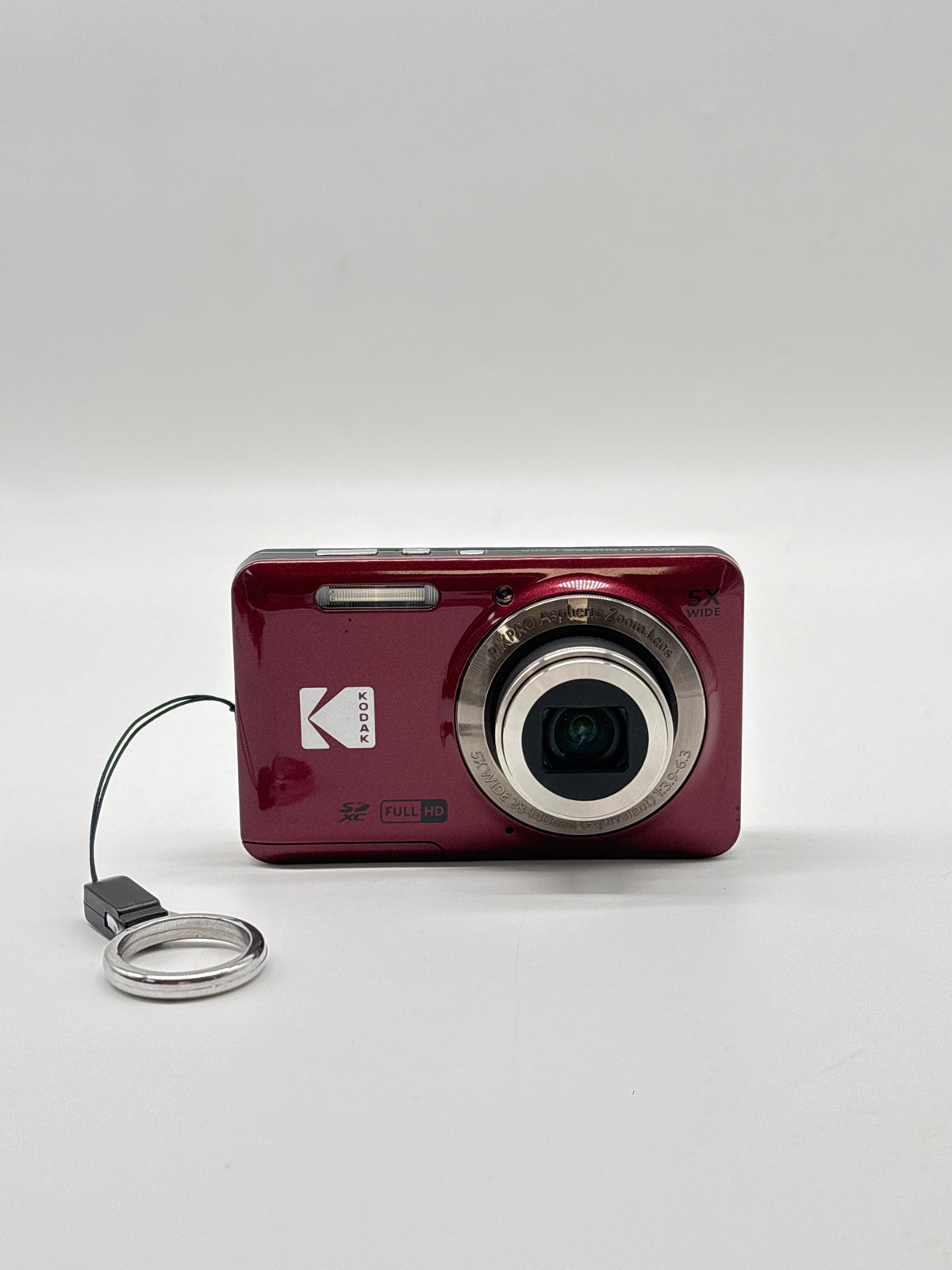 Kodak PixPro FZ55 Digital Camera 5x Wide 28-140mm Zoom - Used