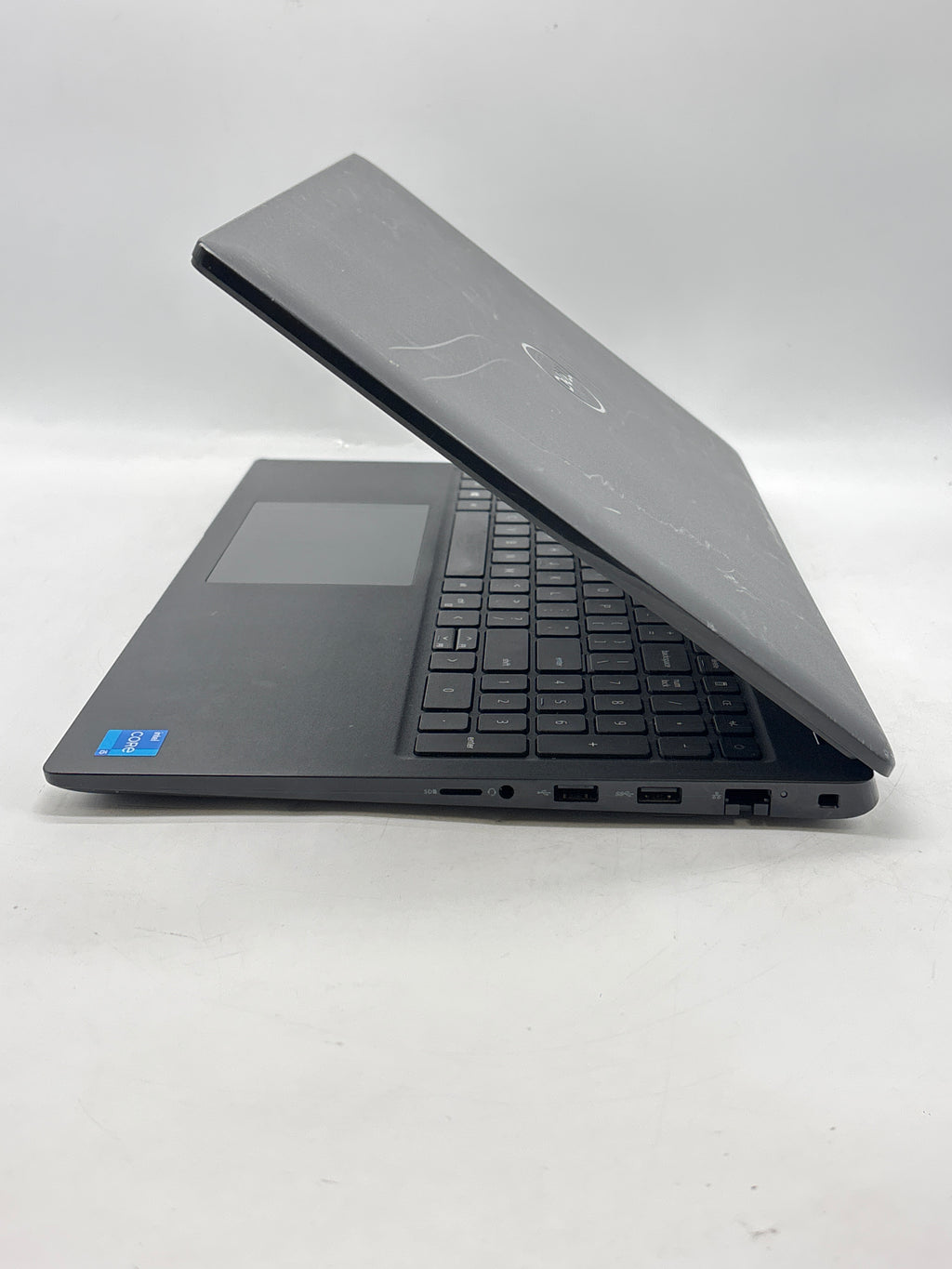 Dell Latitude 3520 Core i5 1135G7 8GB RAM 256GB SSD 15.6in Read