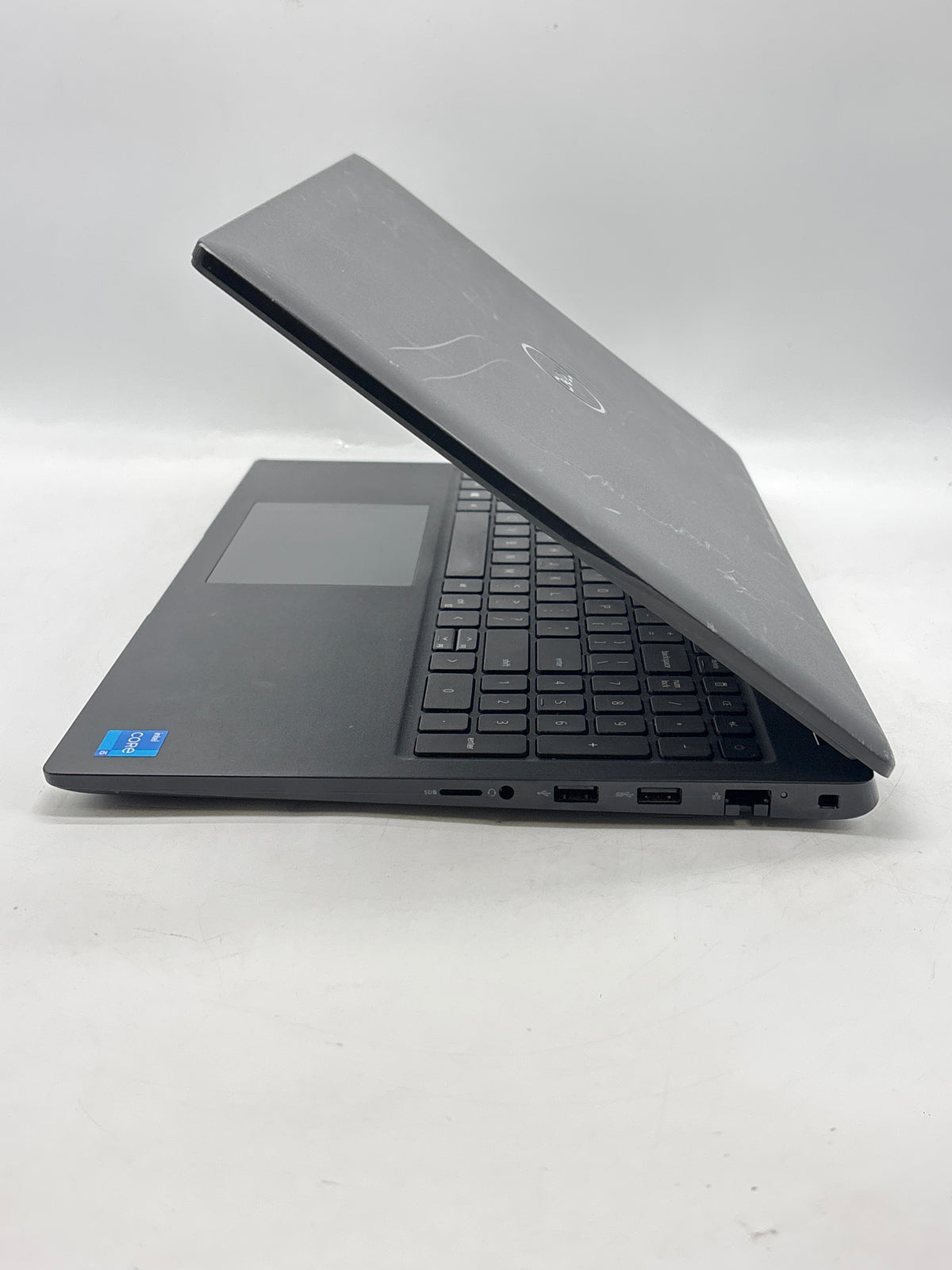 Dell Latitude 3520 Core i5 1135G7 8GB RAM 256GB SSD 15.6in Read