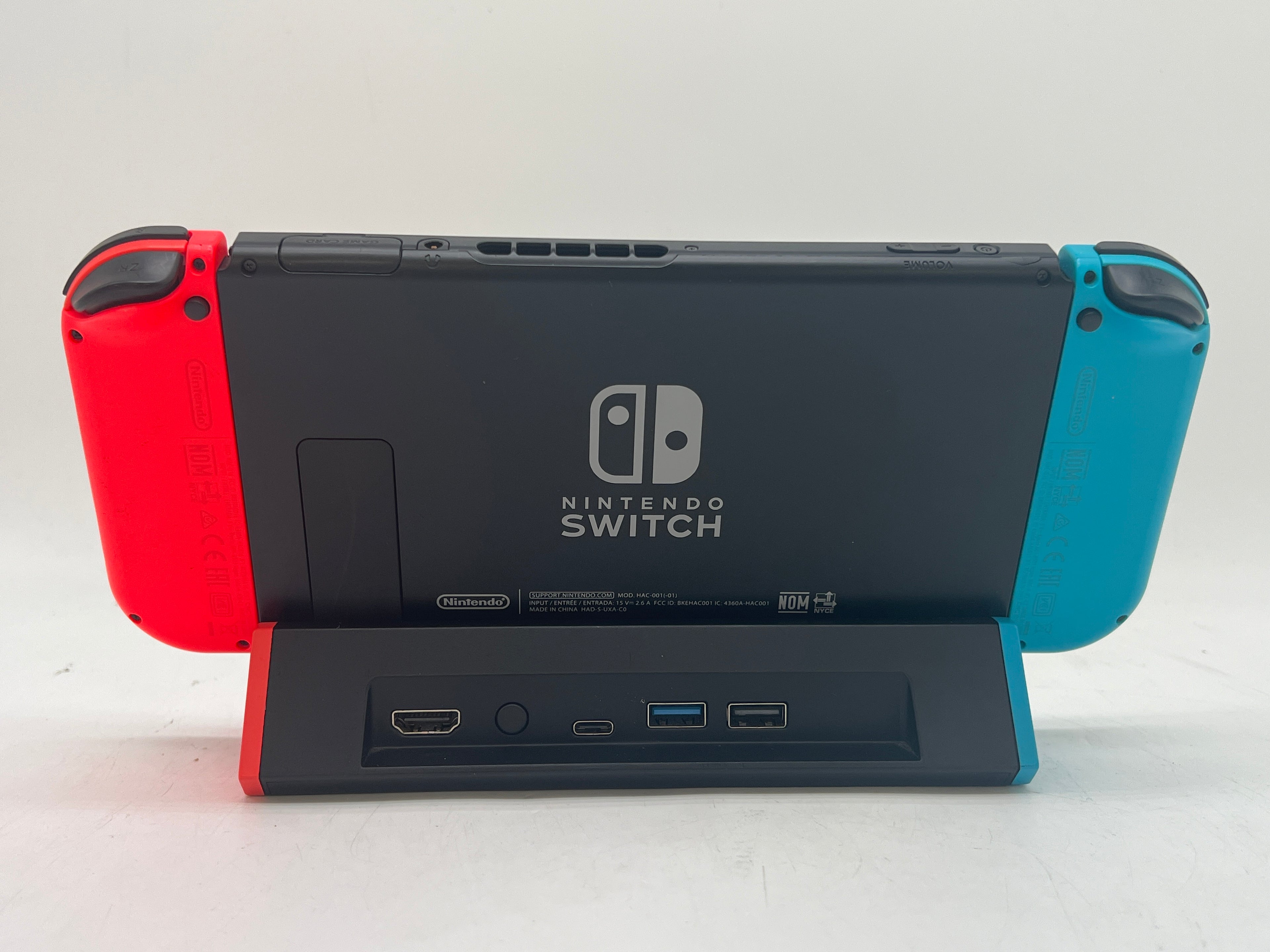 Nintendo Switch HAC-001-01 32GB Console with Joy-Cons & Dock - Used
