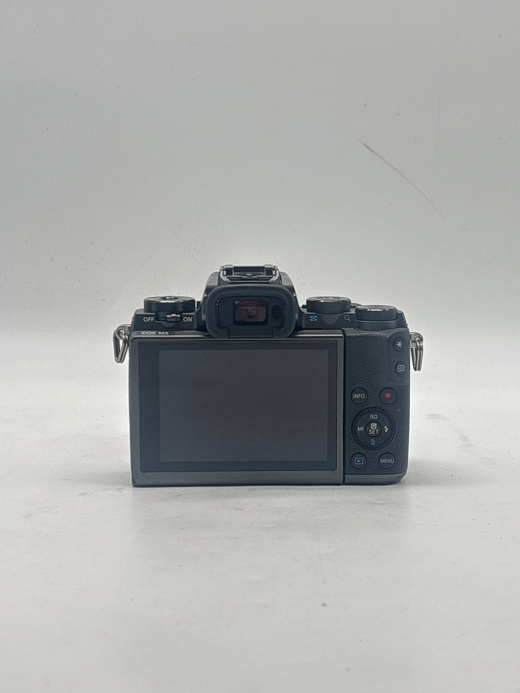 Canon EOS M5 Mirrorless w/ EF-M 15-45mm Lens Black - Used
