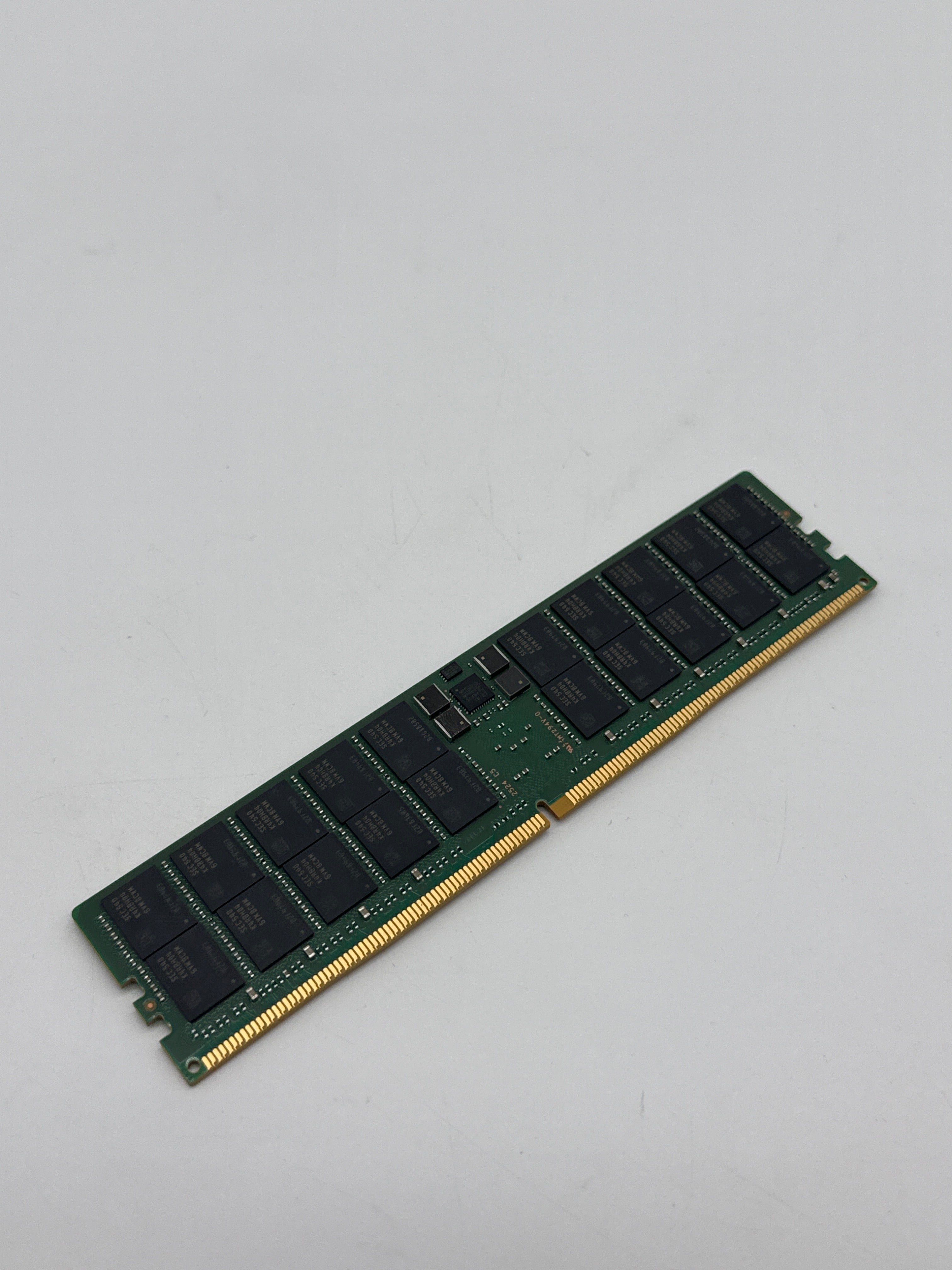 Samsung 128GB DDR5 RAM 5600MHz ECC RDIMM Memory M321RAJA0MB0-CWMHY