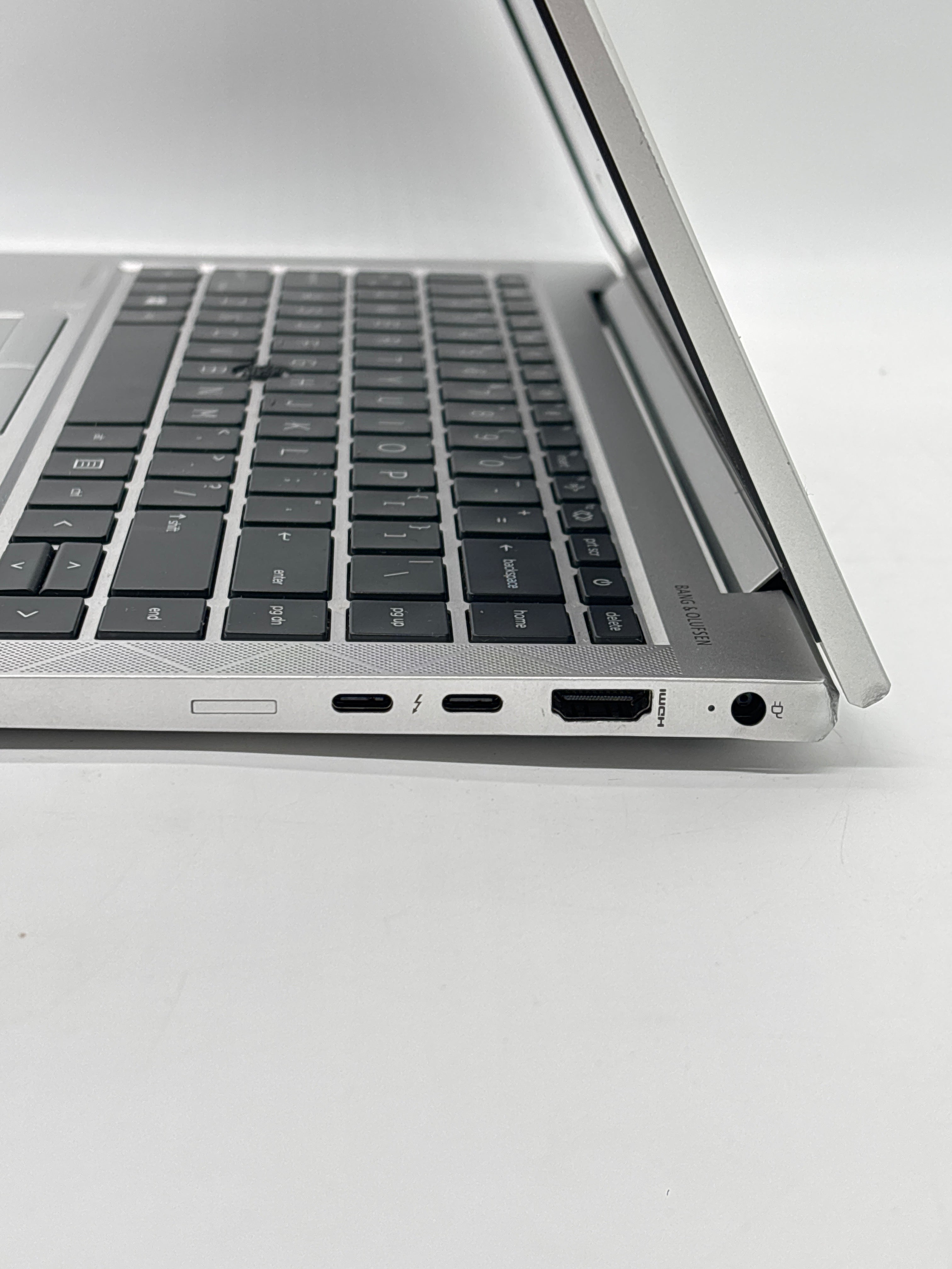 HP EliteBook 840 G8 14" i5-1145G7 8GB RAM 256GB SSD - For Parts (READ)