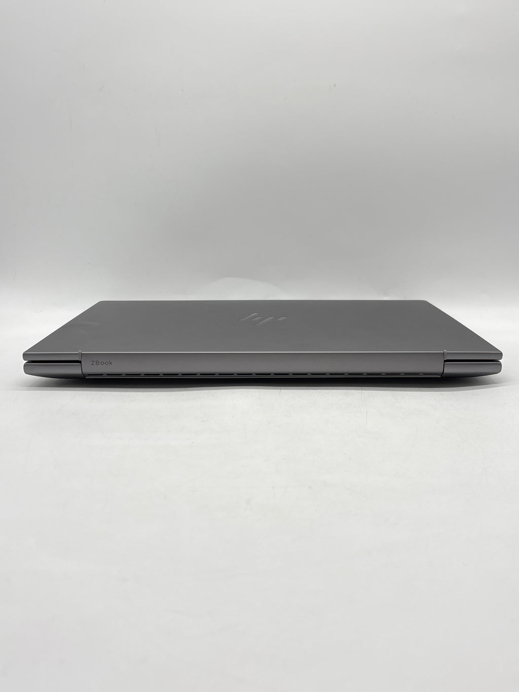 HP ZBook 8 G1i 14" Ultra 9 285H 64GB RAM 1TB SSD Gray - Used