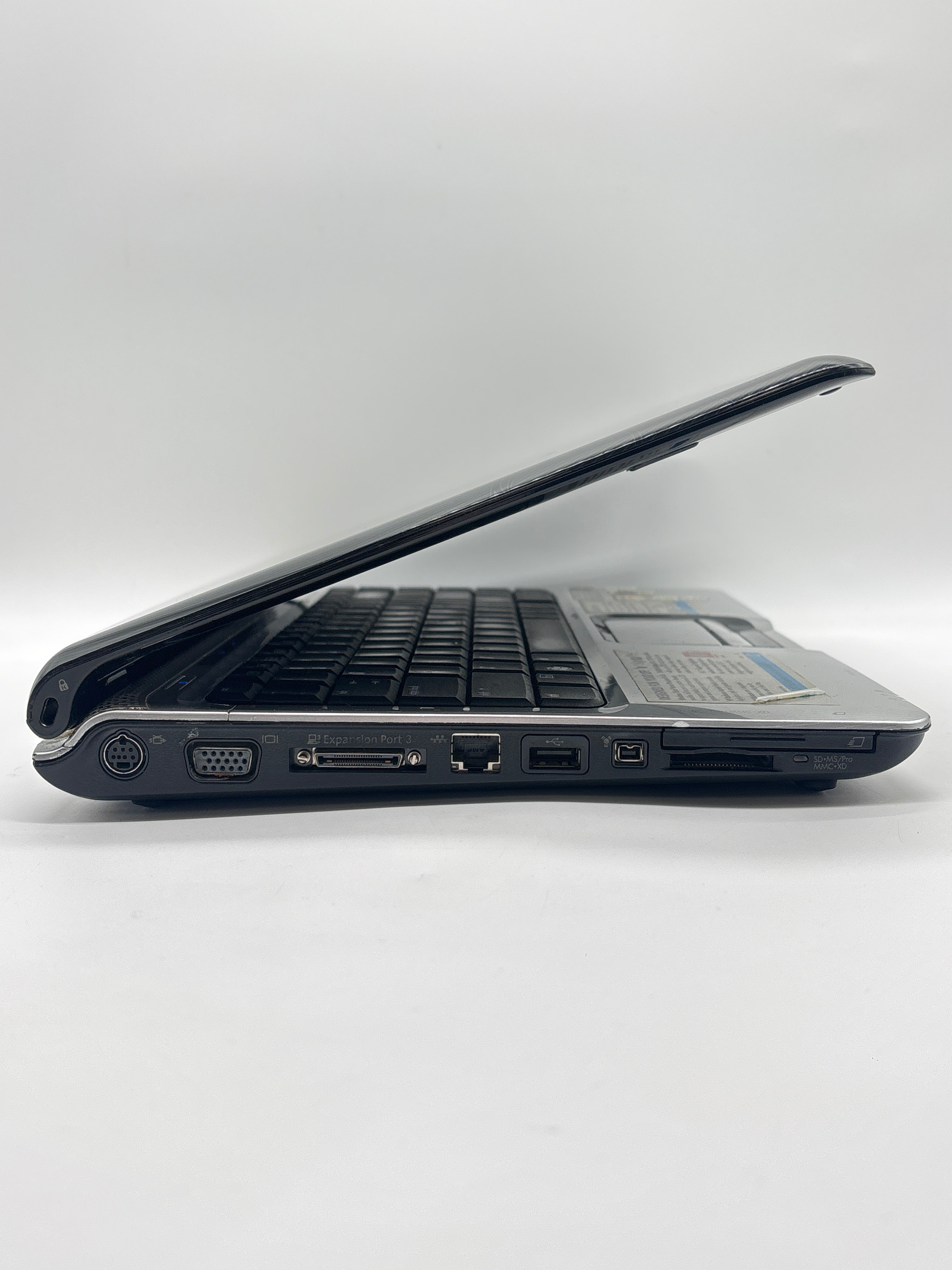HP Pavillion dv2000 AMD Turion 64 X2 4GB RAM 500GB HDD