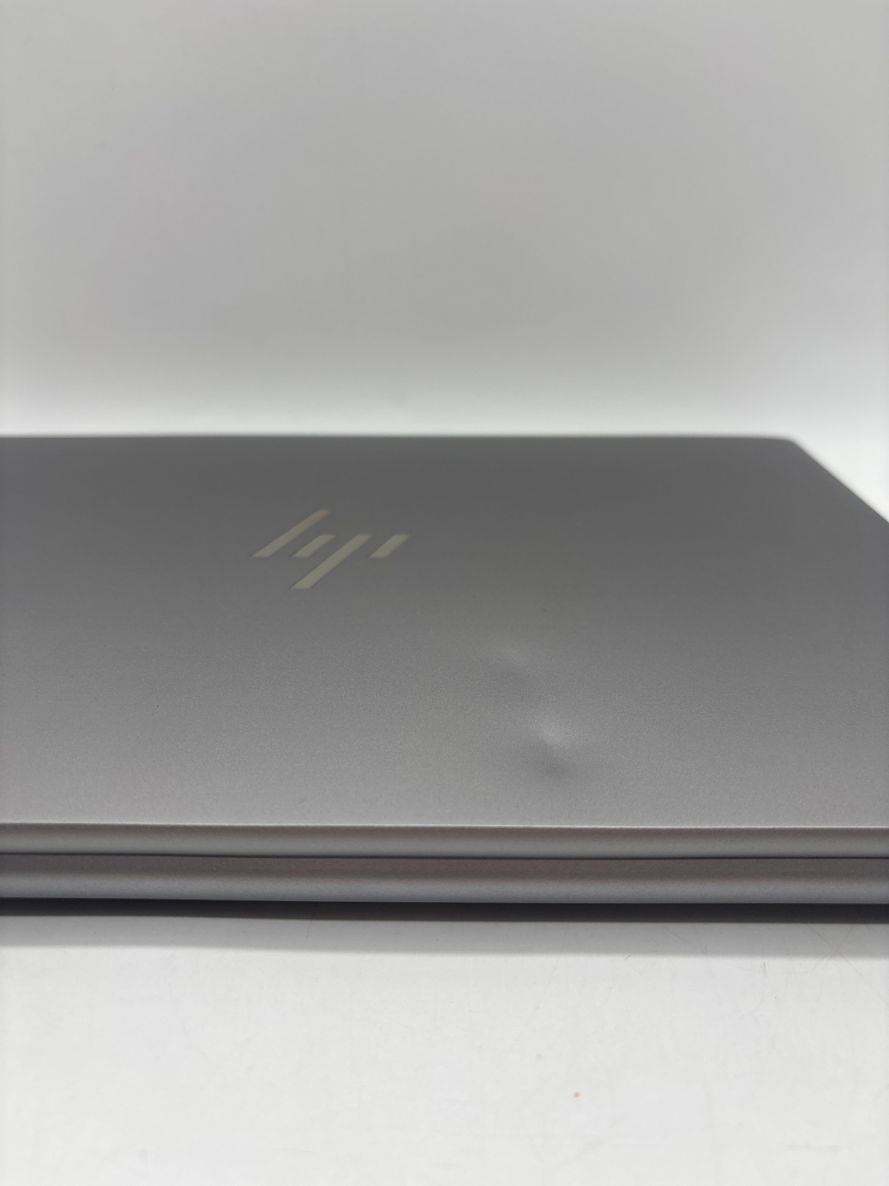HP ZBook Firefly 14 G11 Ryzen 5 Pro 8640HS 16GB RAM 256GB SSD