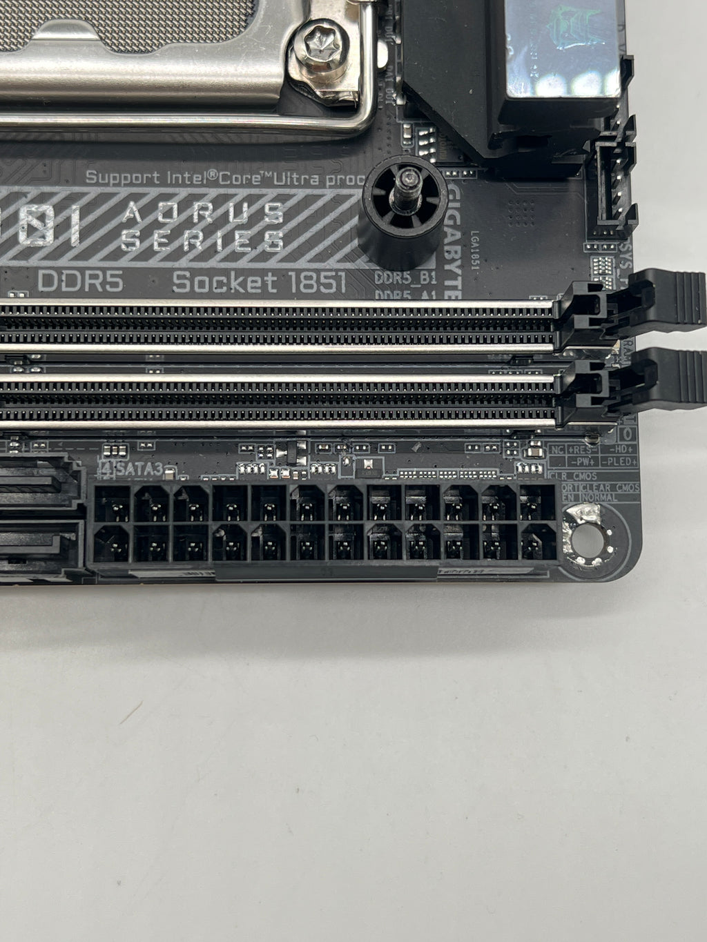 Aorus Gigabyte A890i Ultra LGA 1851 Mini-ITX DDR5 Black Used