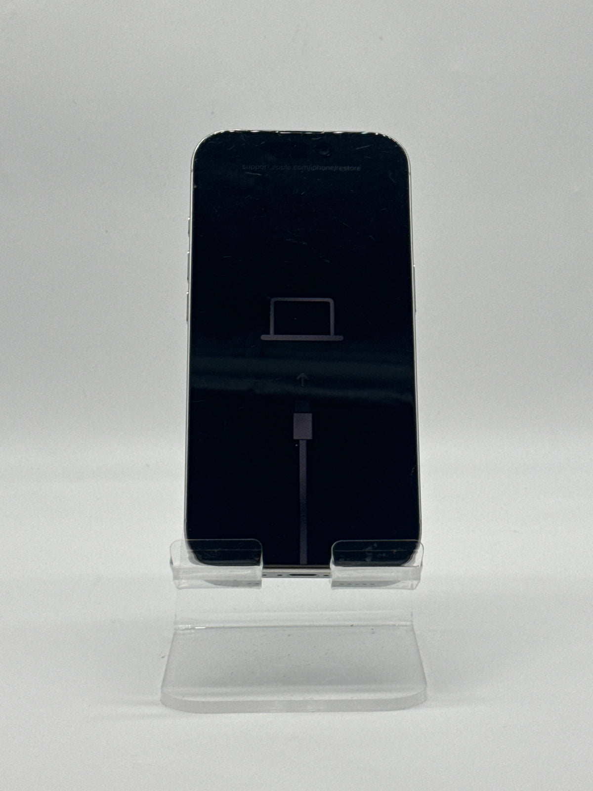 Apple iPhone 16 Pro 128GB White Titanium Unlocked - READ