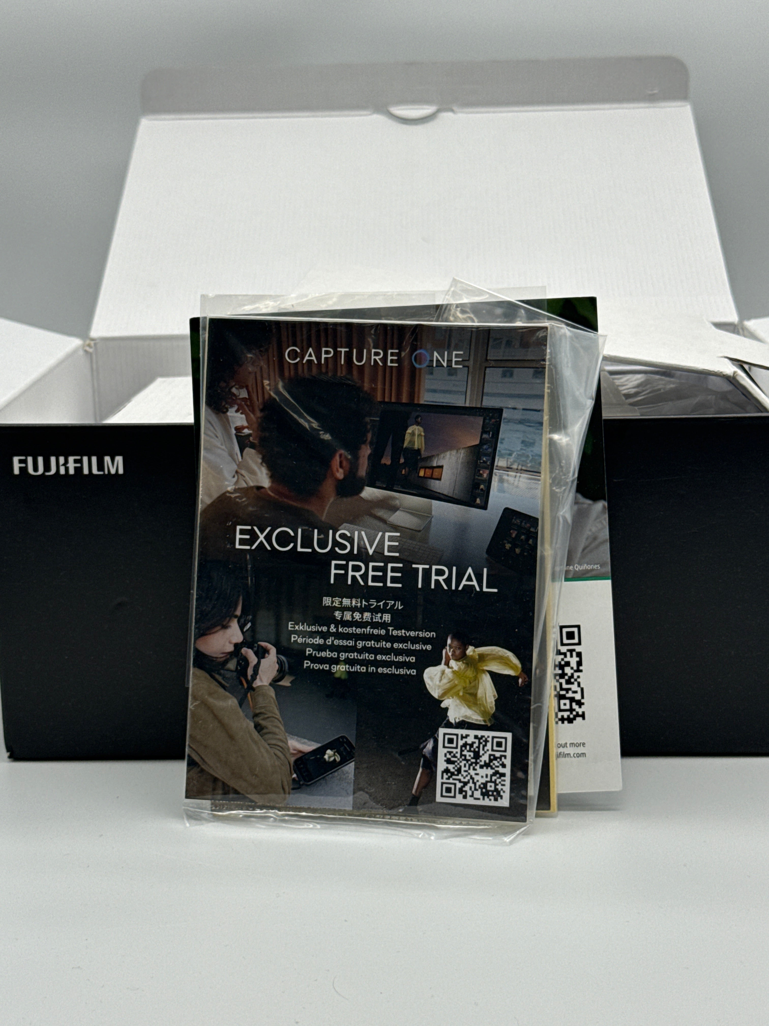 Fujifilm X-T50 40MP Mirrorless w/ 15-45mm Lens Black - New