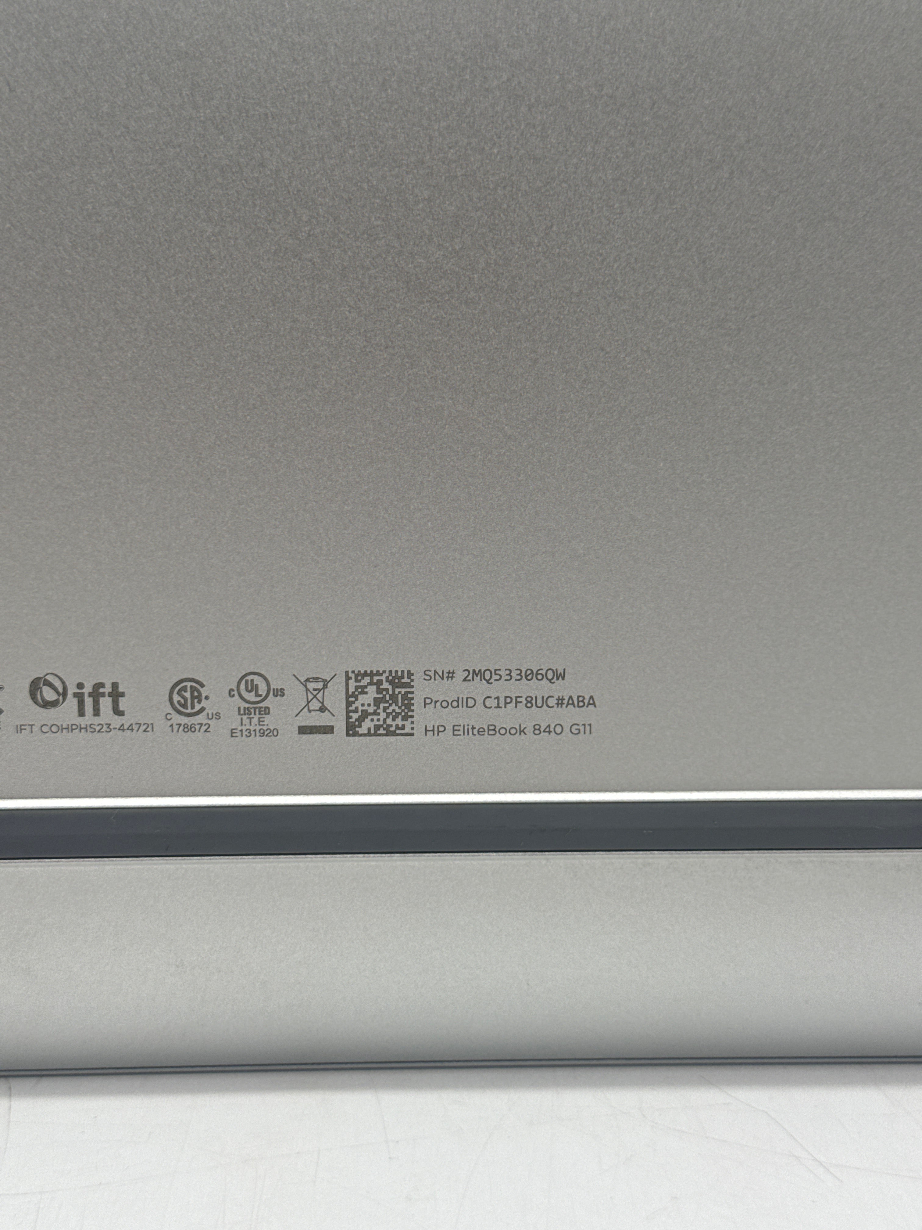 HP EliteBook 840 G11 Ultra 5 135U 32GB RAM 256GB SSD