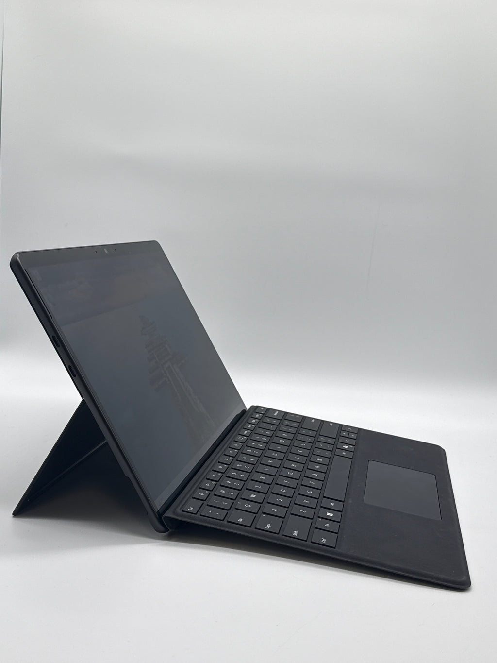 Microsoft Surface Pro 9 13" Touch i5-1235U 16GB RAM 256GB SSD w/ Keyboard