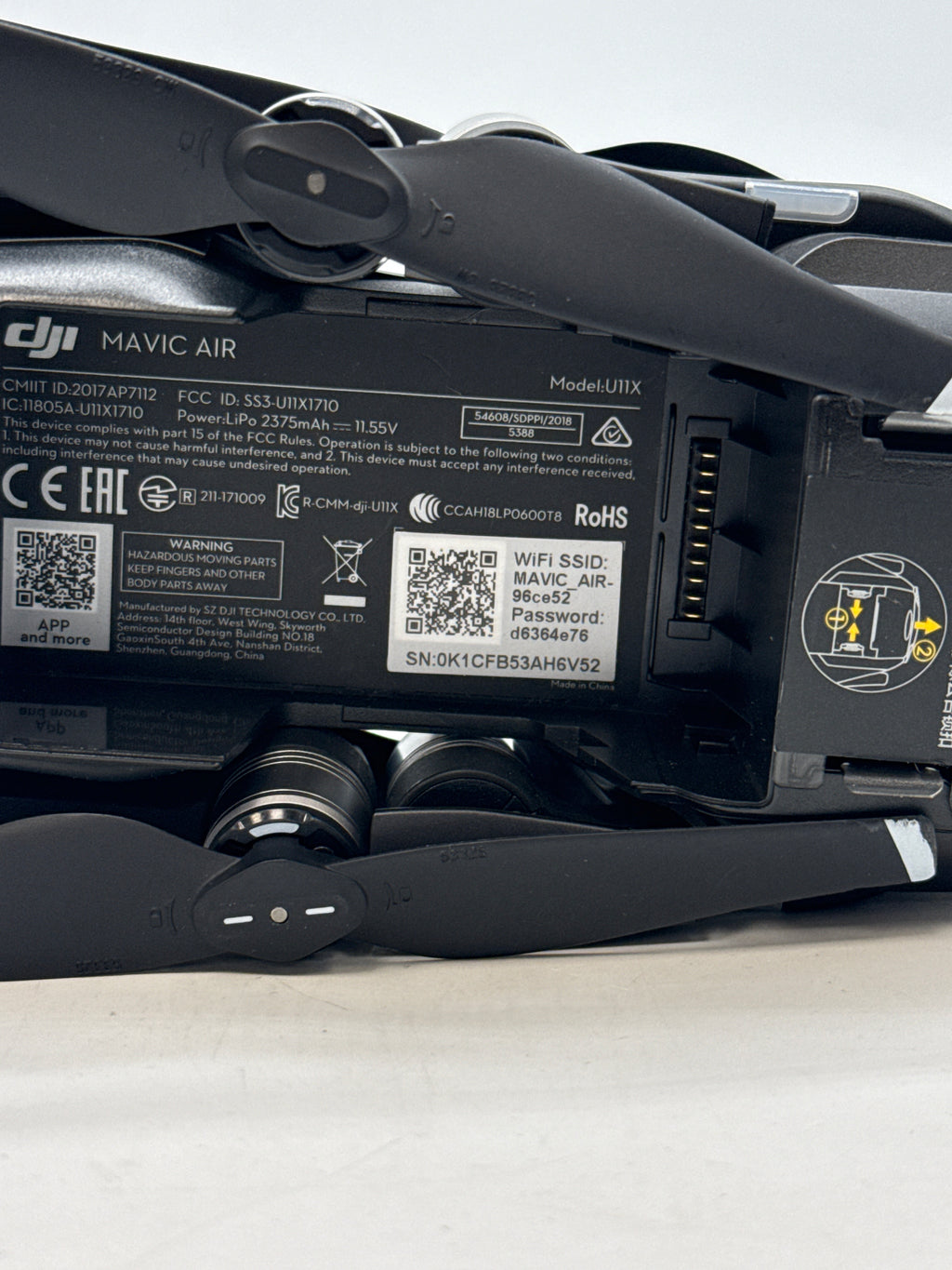 DJI Mavic Air U11X Drone 4K 12MP 21min Flight with 2 Batteries - Used