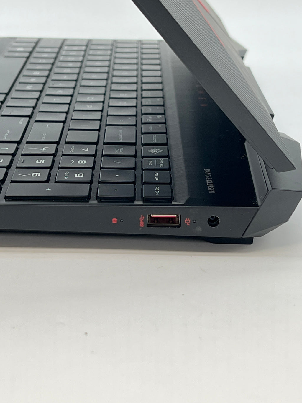 HP OMEN 15 15.6" i7-9750H 16GB RAM 256GB SSD GTX 1660 Ti - Used