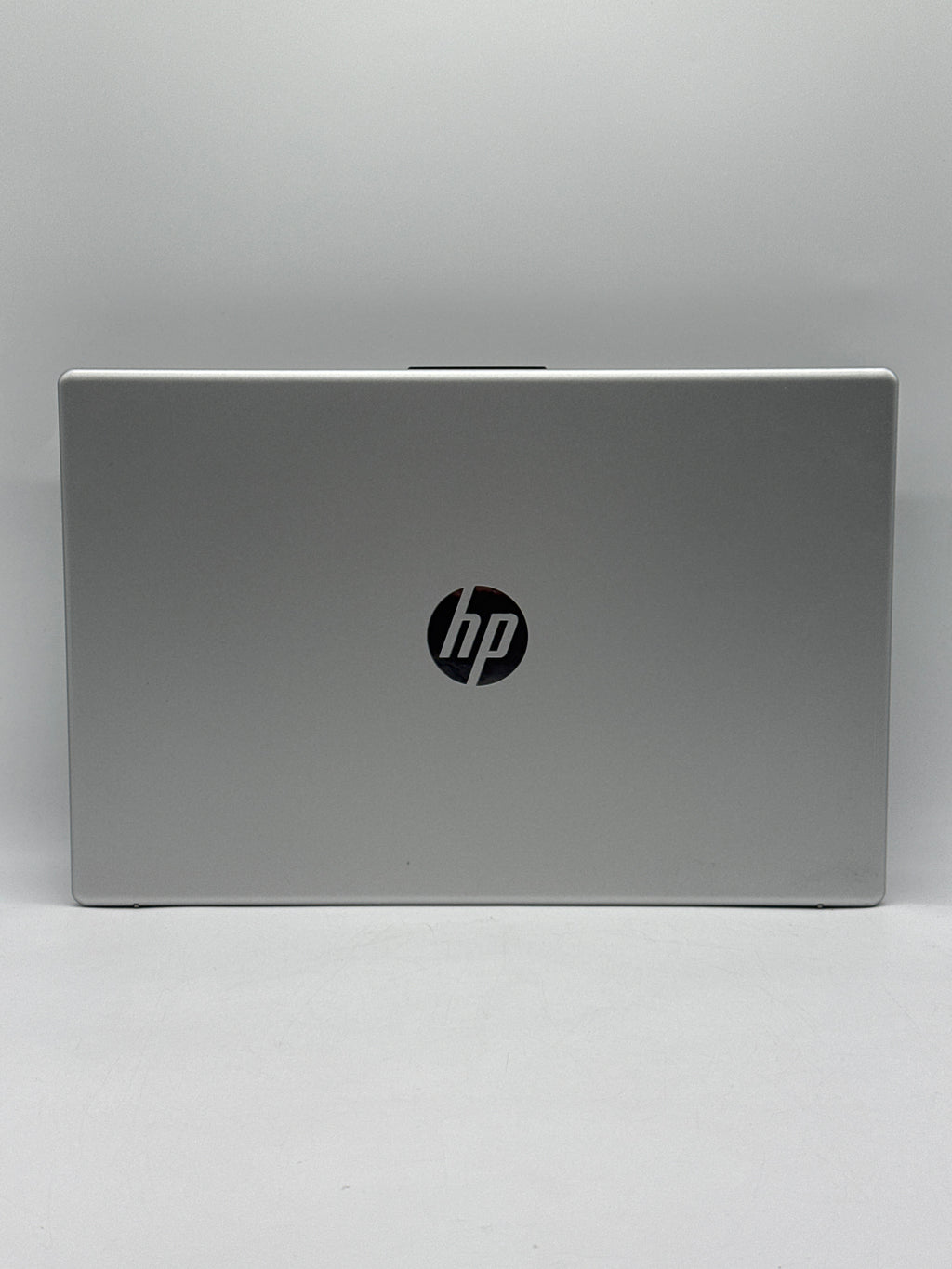 HP Laptop 15-fc0157nr 15.6" Athlon Silver 7120U 4GB RAM 256GB SSD