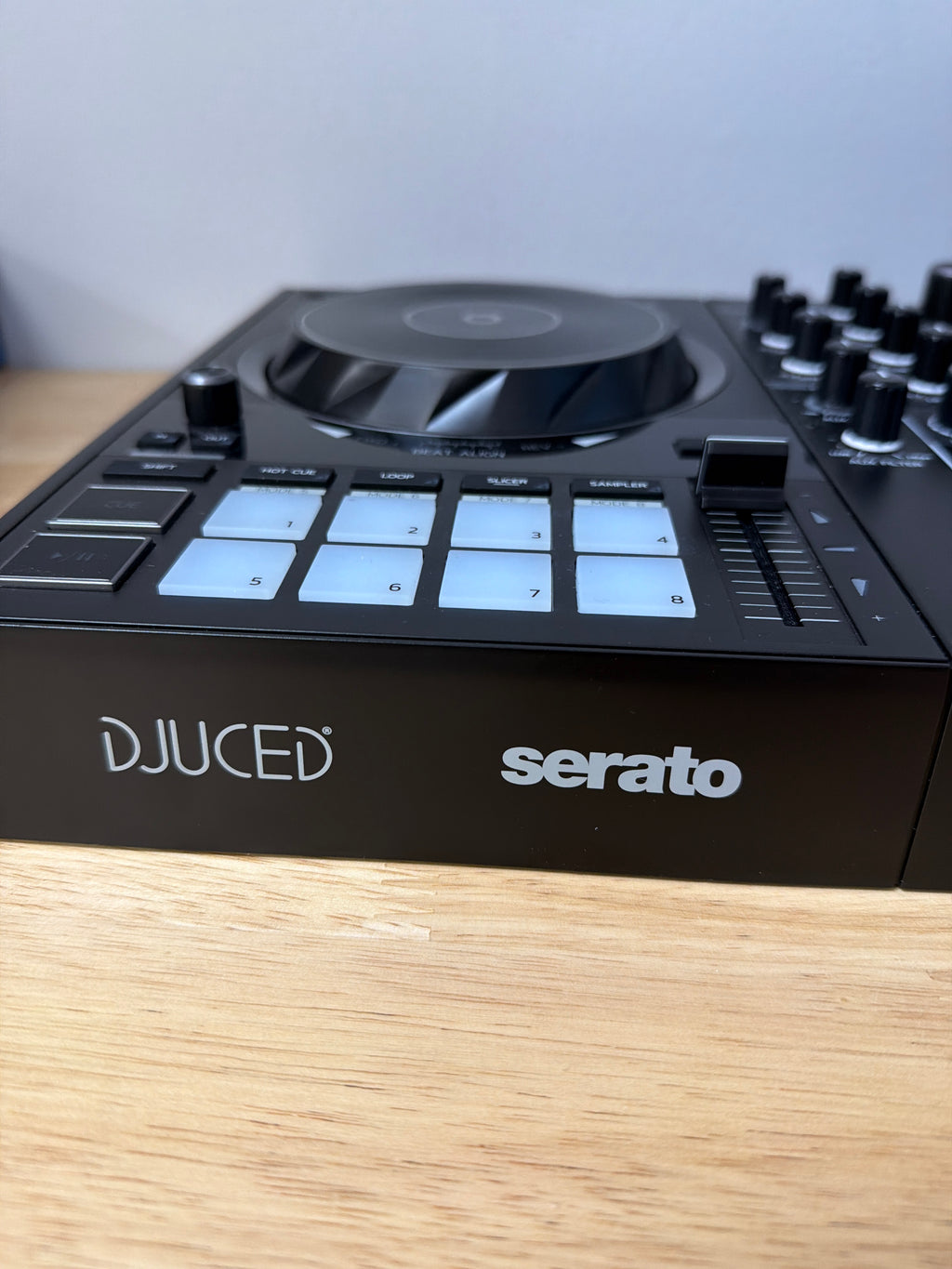 Hercules DJ Control Impulse 500 Controller Black Tabletop 2 Decks W/ Travel Case