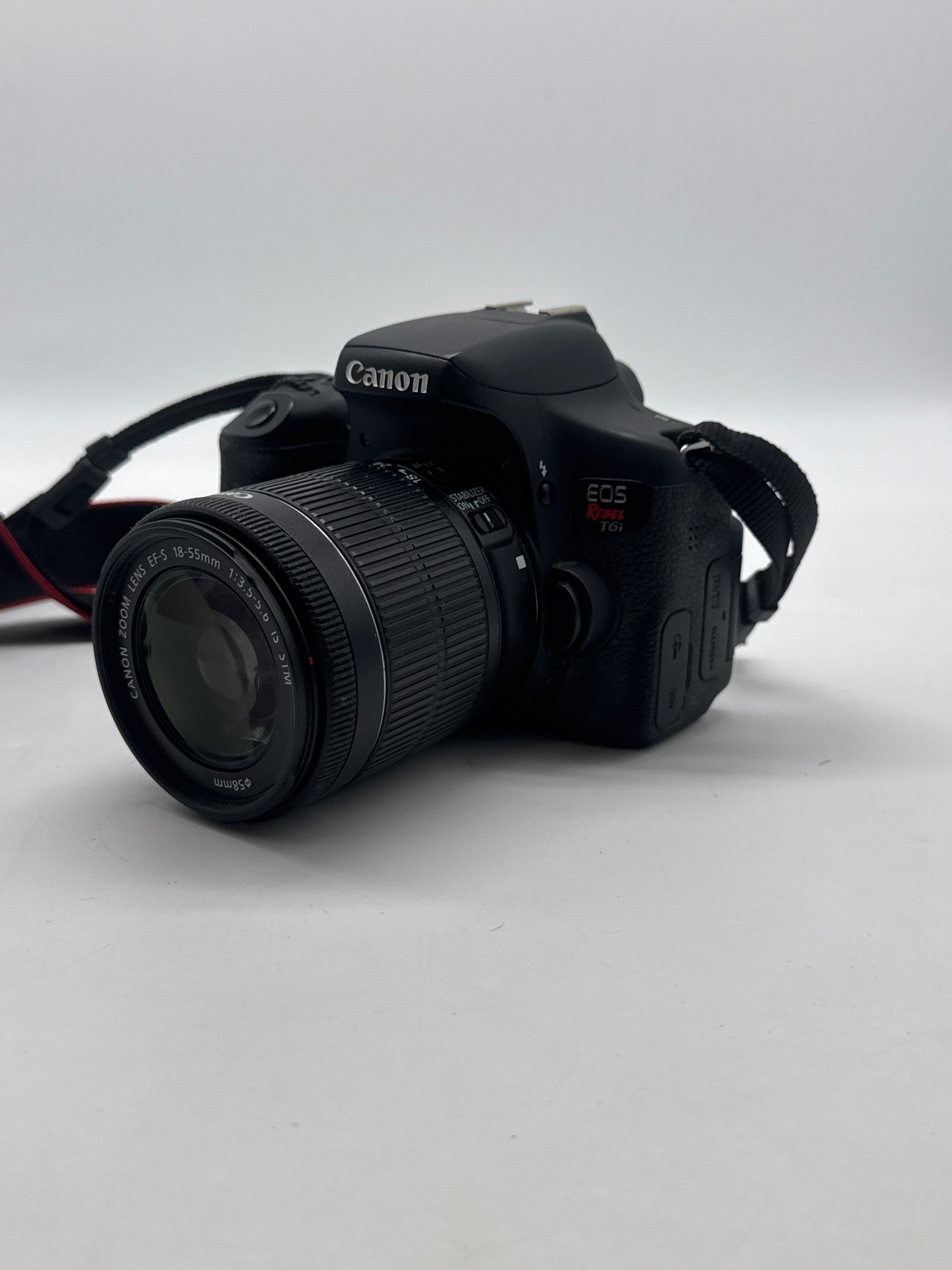 Canon EOS Rebel T6i 24MP DSLR w/ EF-S 18-55mm Lens Black - Used