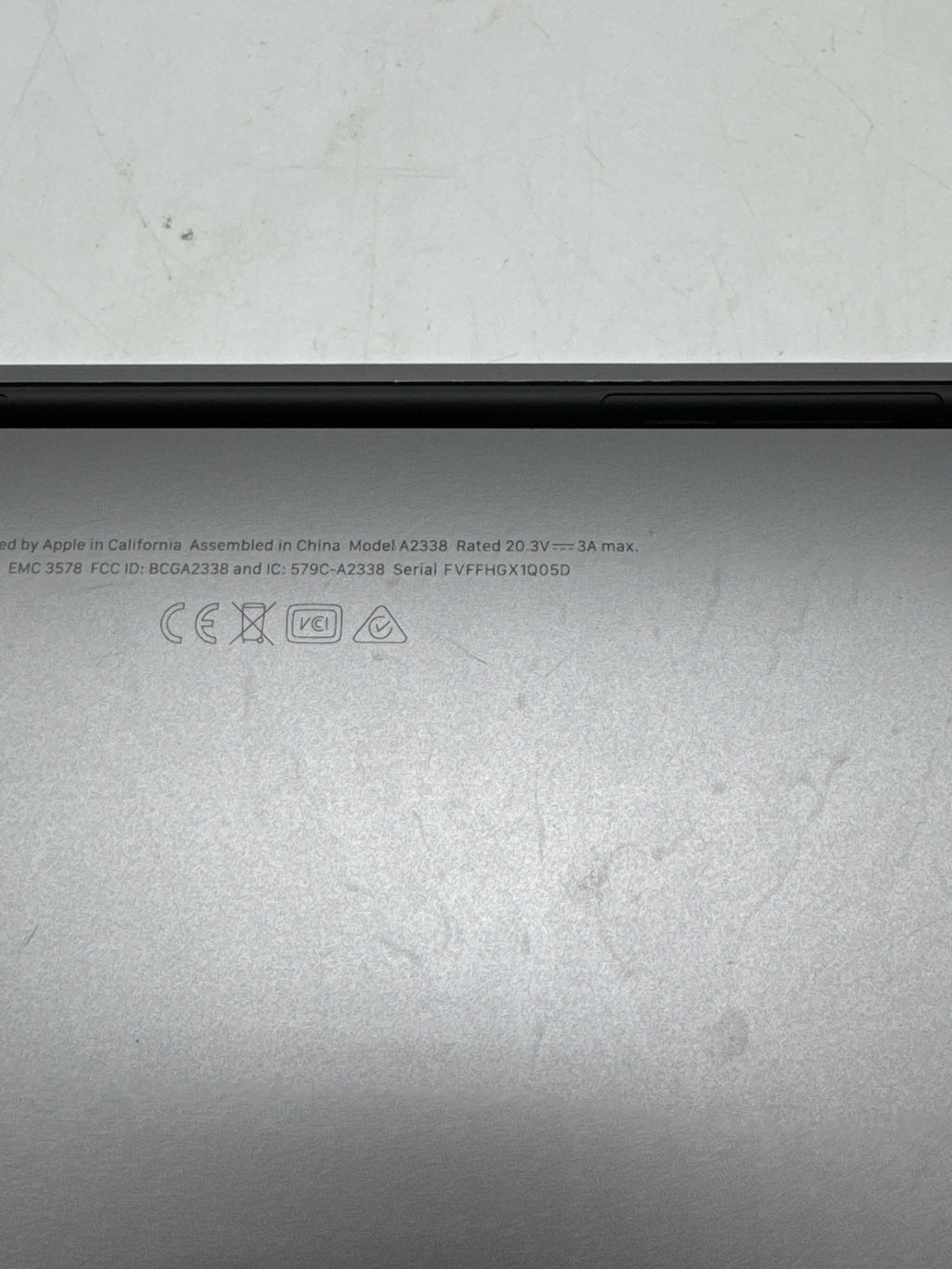 Apple MacBook Pro 13" M1 A2338 8GB RAM 256GB SSD - Used