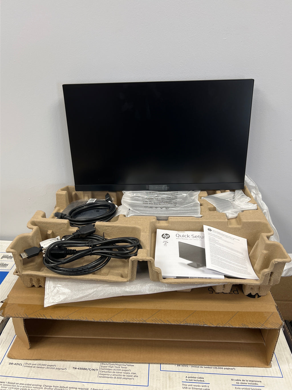 HP P22 G5 21.5" FHD Monitor Black - New