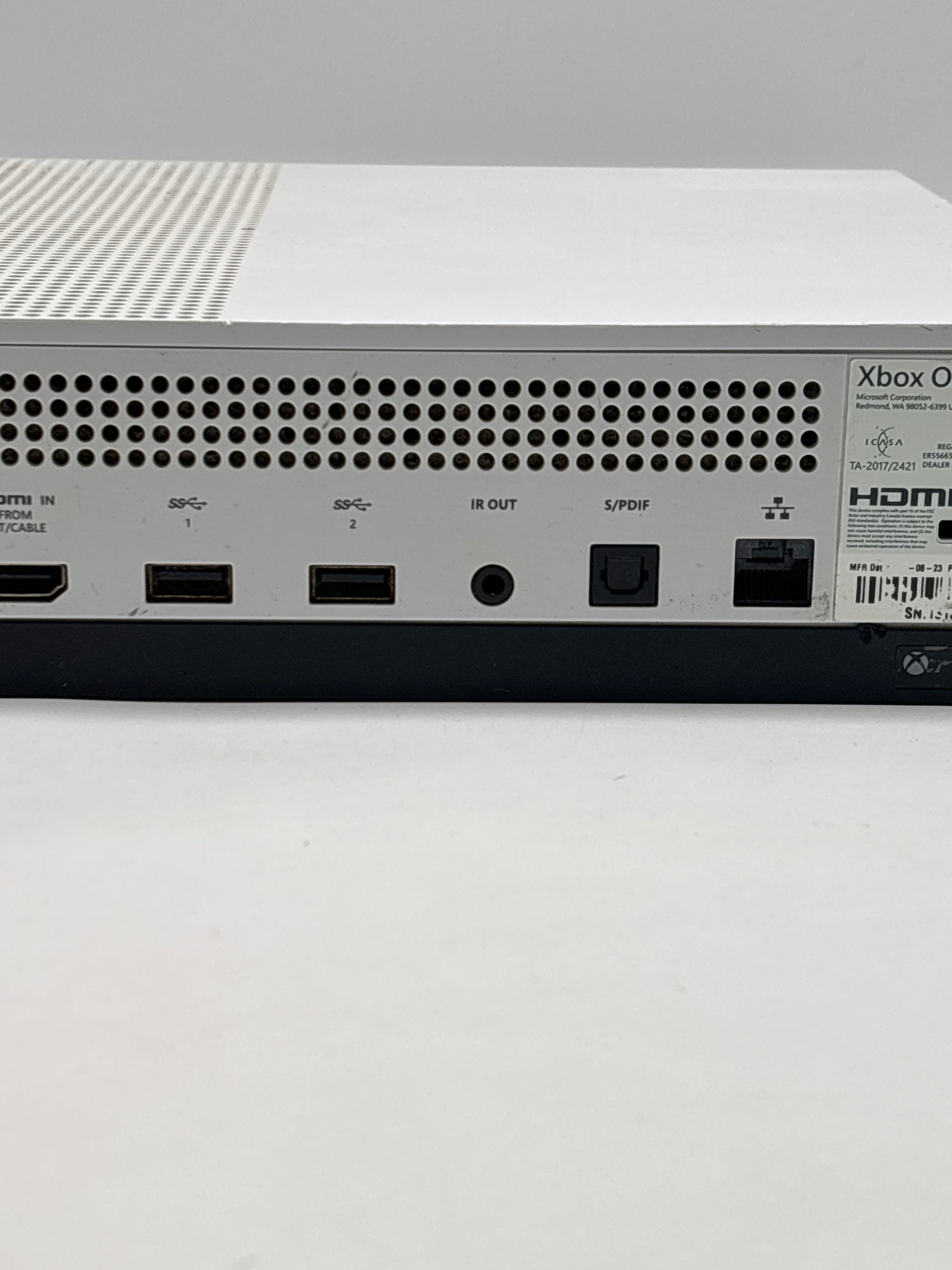 Microsoft Xbox One S (1681) 500GB Home Console - Used