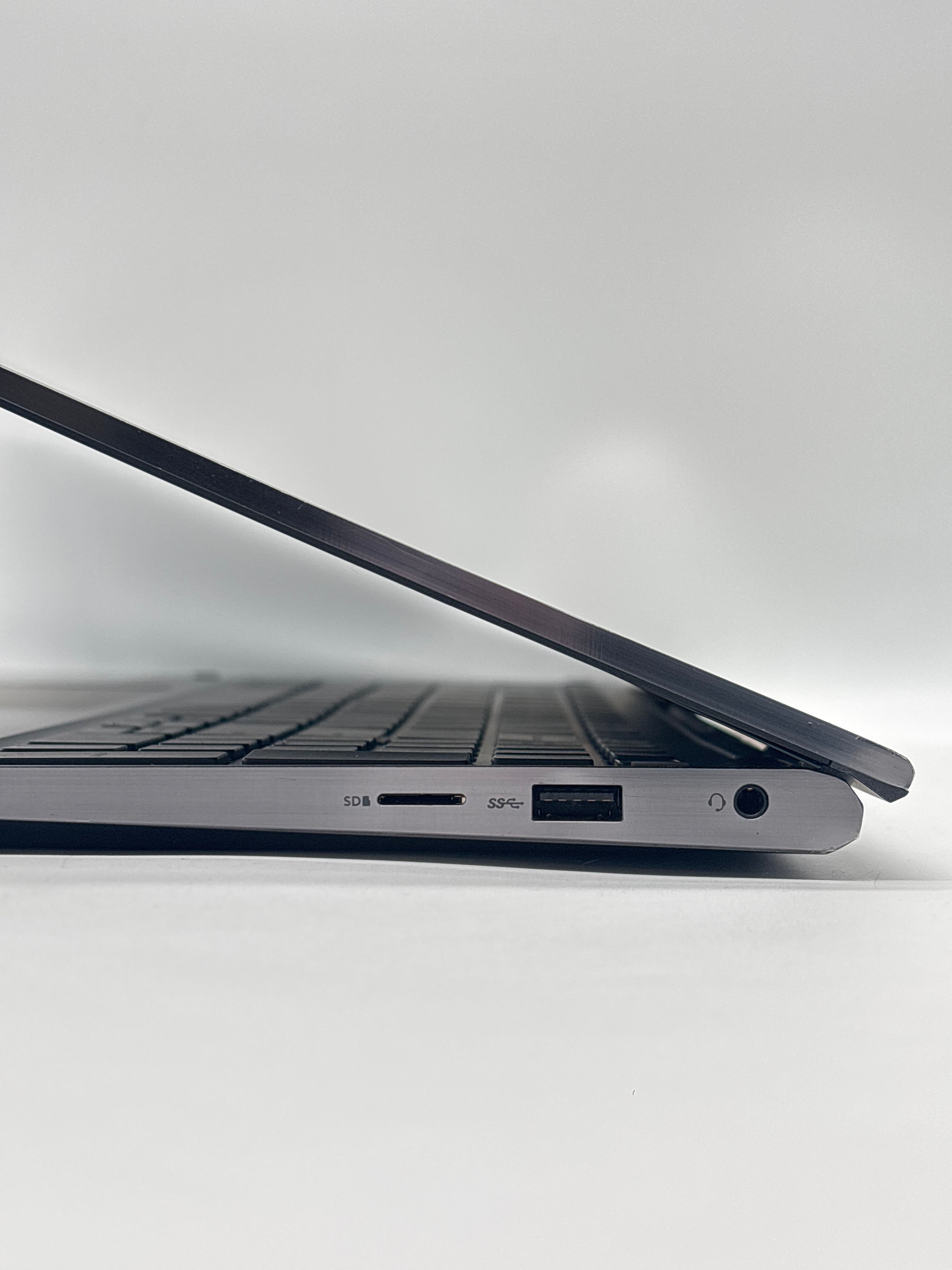 Dell Inspiron 7506 2-in-1 i7-1165G7 16GB RAM 512GB SSD - For Parts (Read DESC)