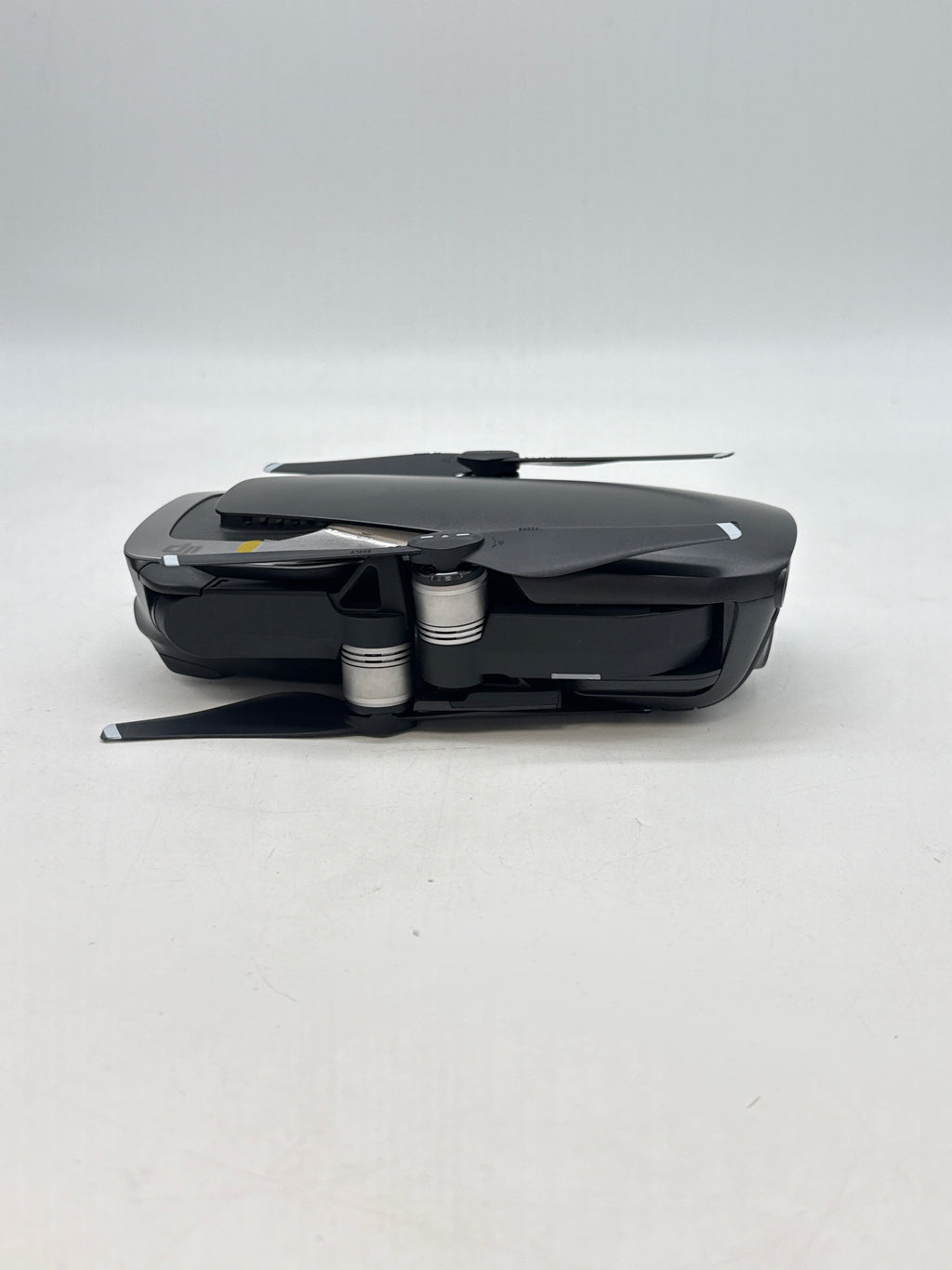 DJI Mavic Air U11X Drone 4K 12MP 21min Flight with 2 Batteries - Used