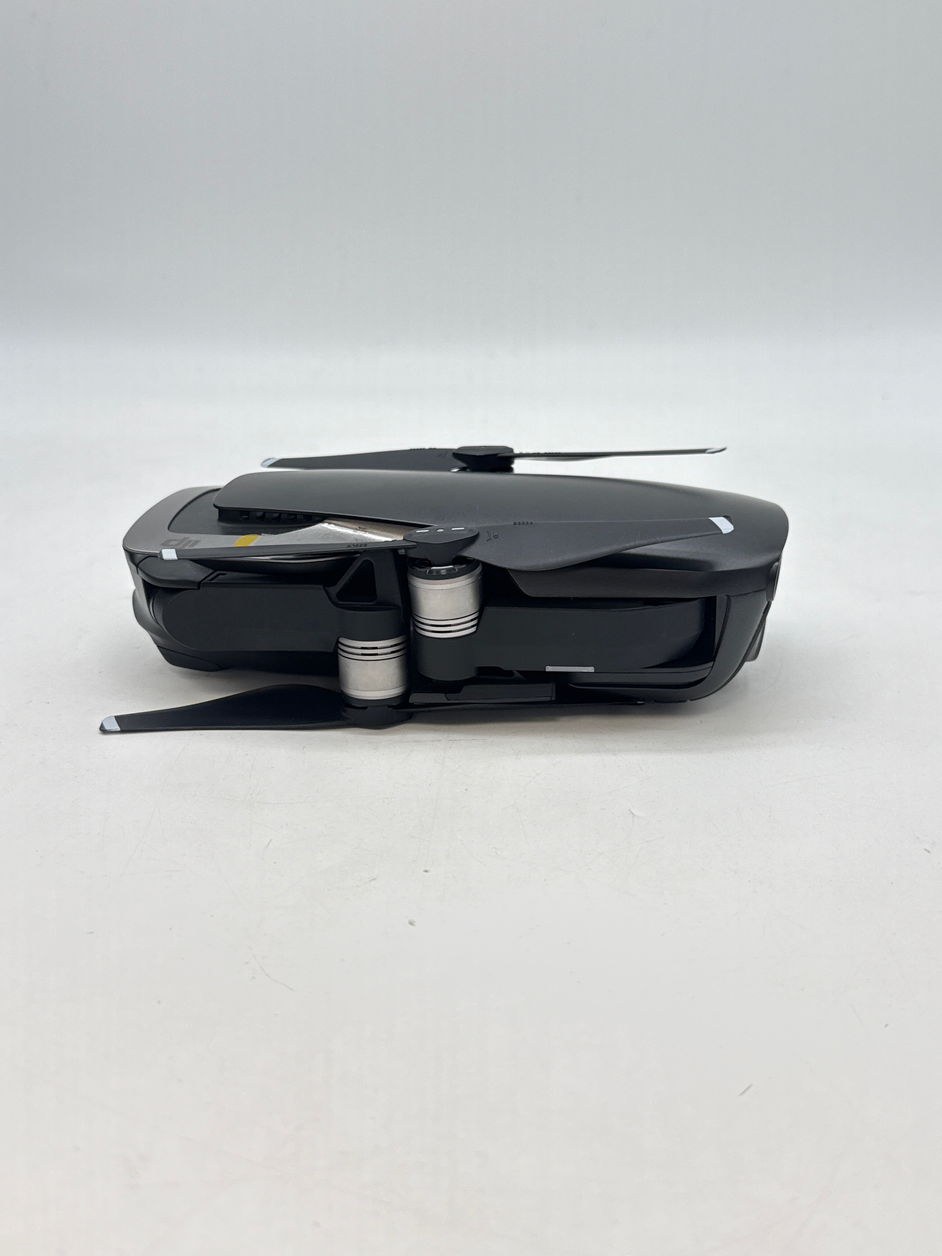DJI Mavic Air U11X Drone 4K 12MP 21min Flight with 2 Batteries - Used