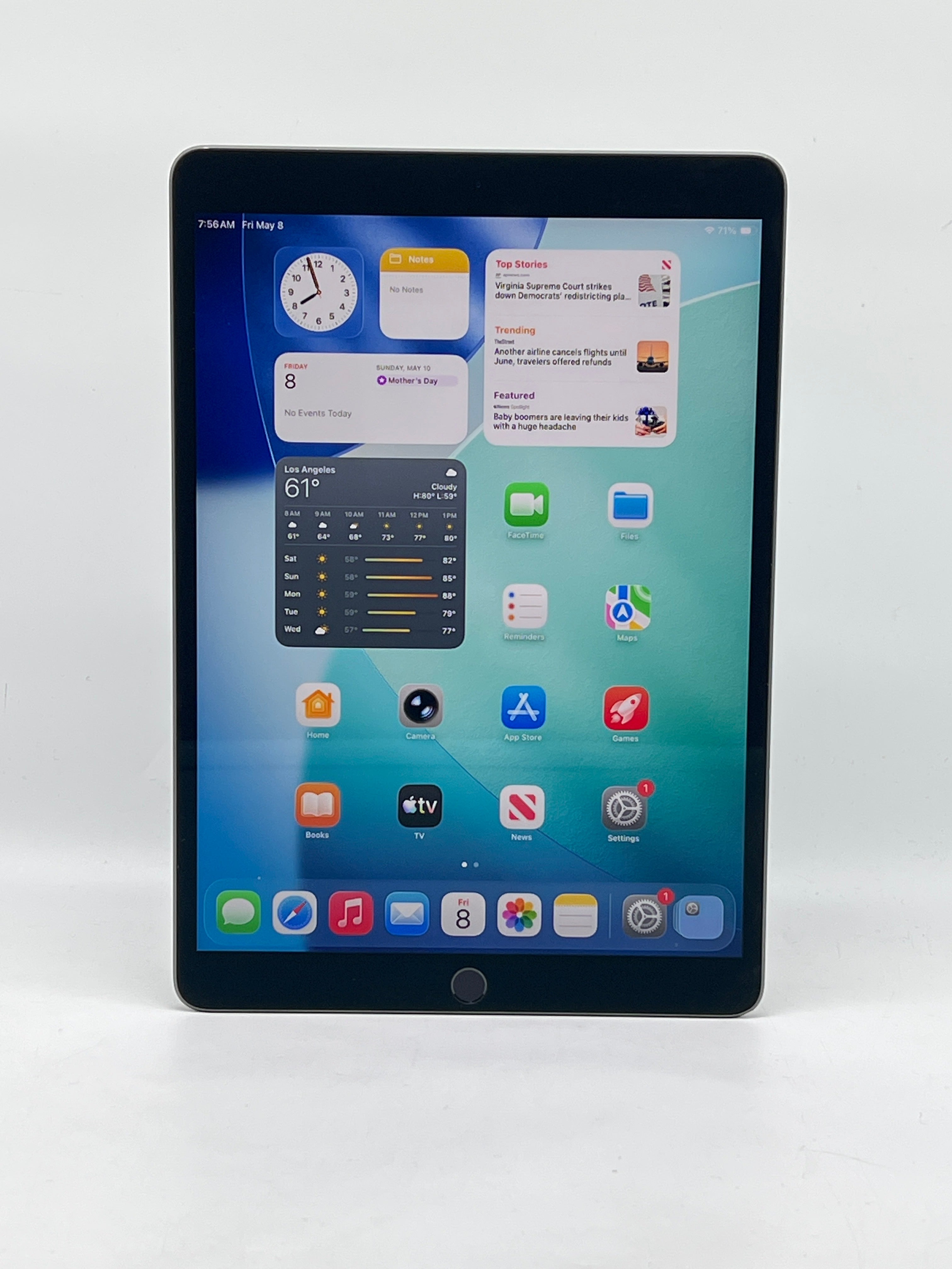 Apple iPad Air 3rd Gen A2152 64GB Wi-Fi Space Gray - Used