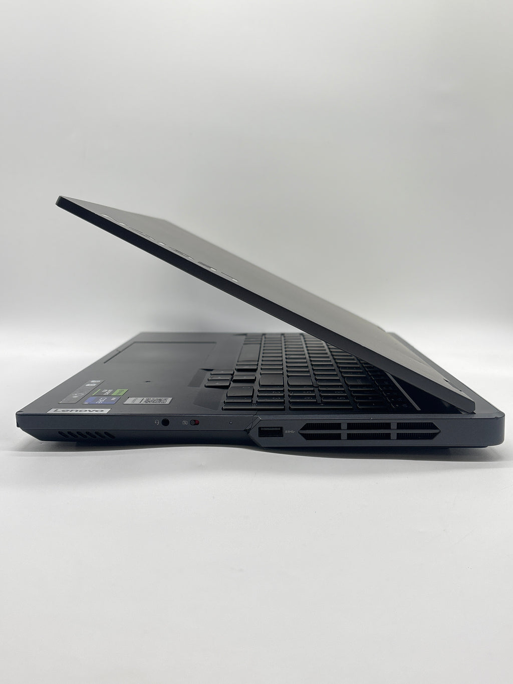 Lenovo Legion pro 5 16IRX9 i9-14900HX 16GB RAM 1TB SSD RTX 4060 - For Parts (Read)