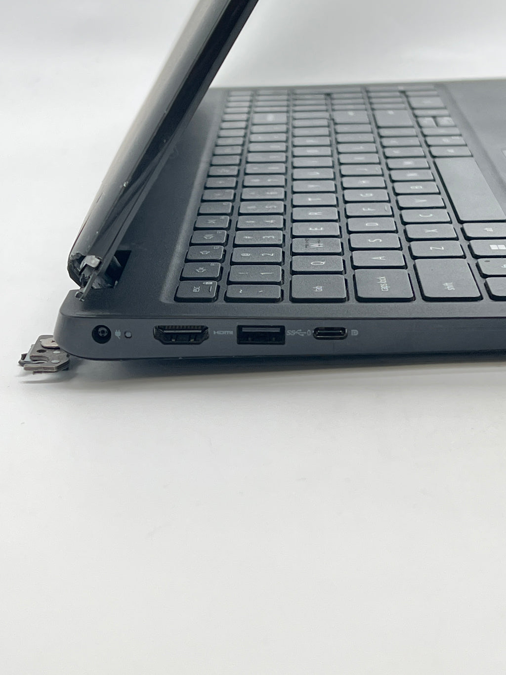 Dell Latitude 3520 i5-1135G7 8GB RAM 256GB SSD - For Parts (Read)