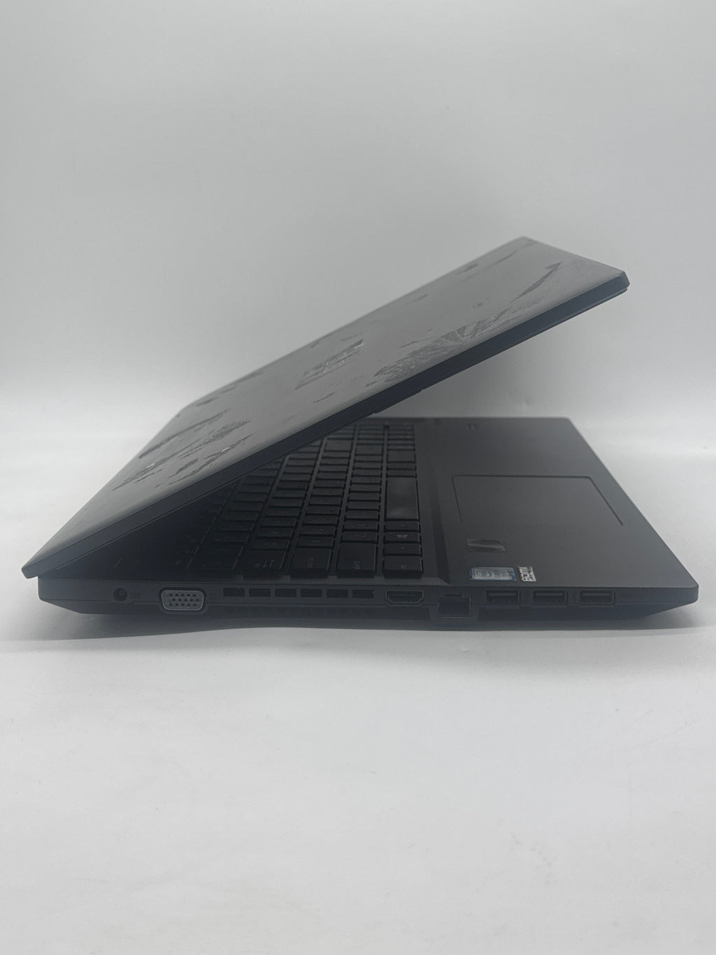 Asus P2540U 15.6" i5-7200U 8GB RAM 1TB HDD - Bad HDD
