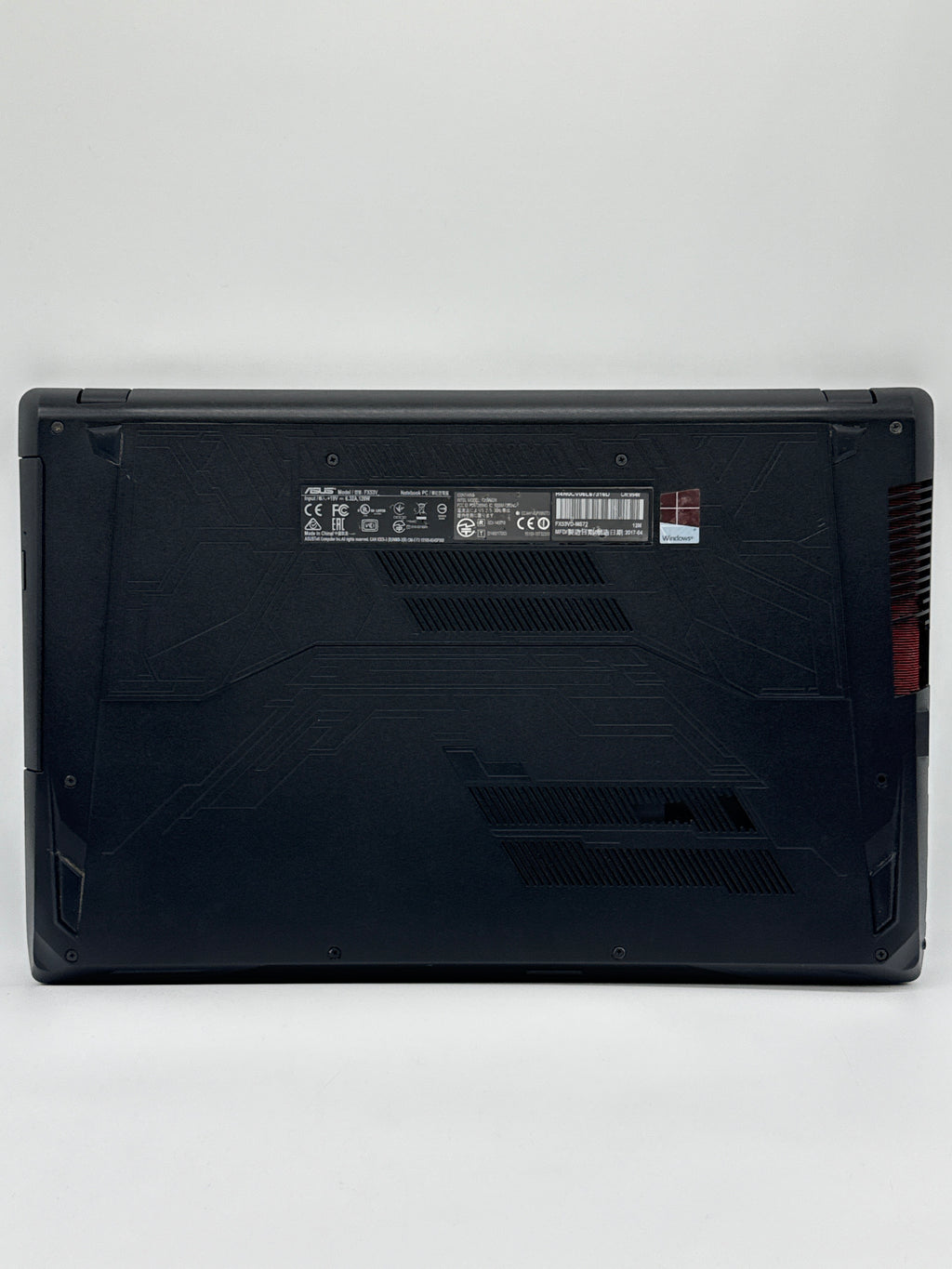 Asus FX53V i7-7700HQ 8GB RAM 256GB SSD Black Laptop Broken (Read)