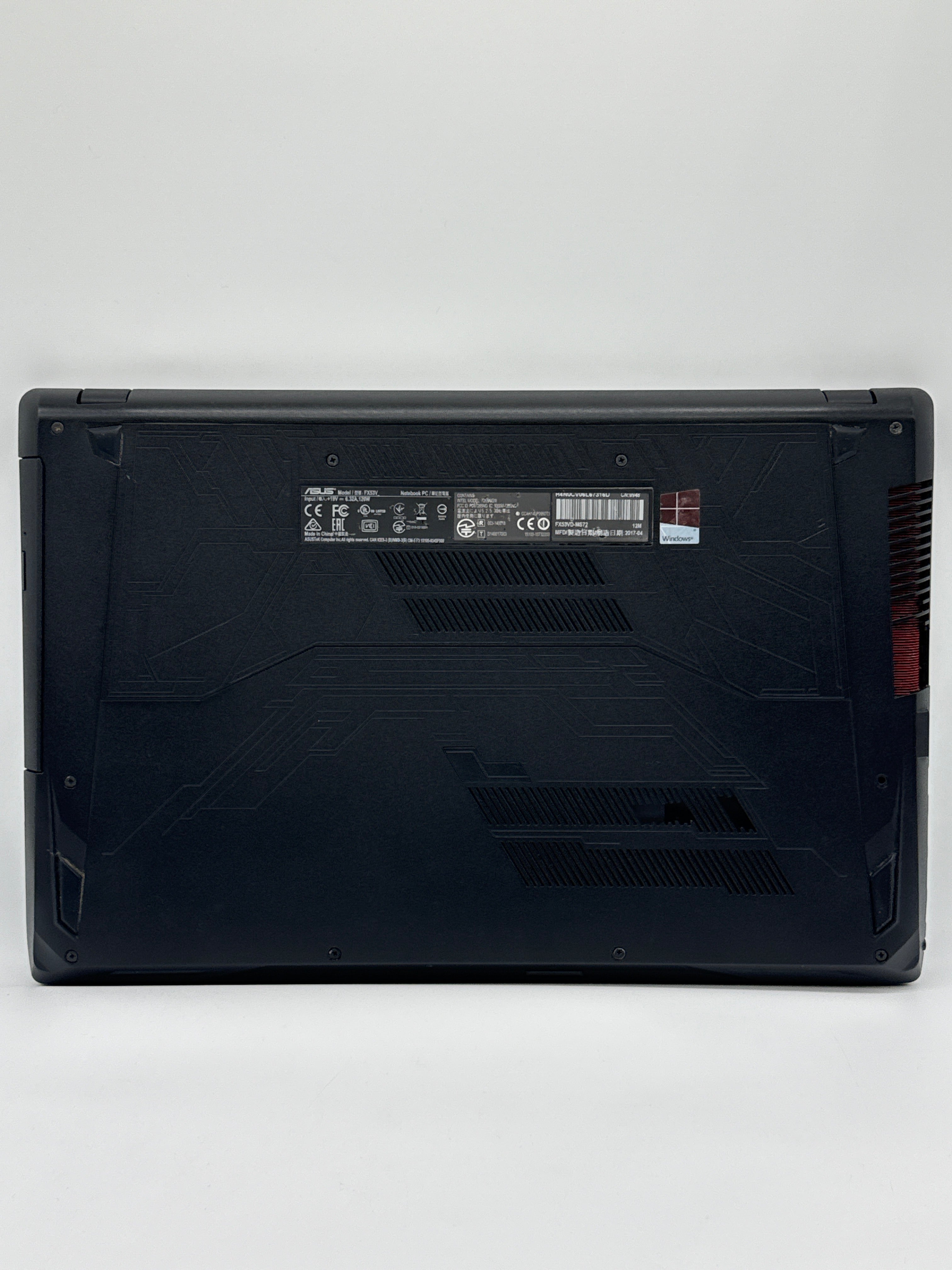 Asus FX53V i7-7700HQ 8GB RAM 256GB SSD Black Laptop Broken (Read)
