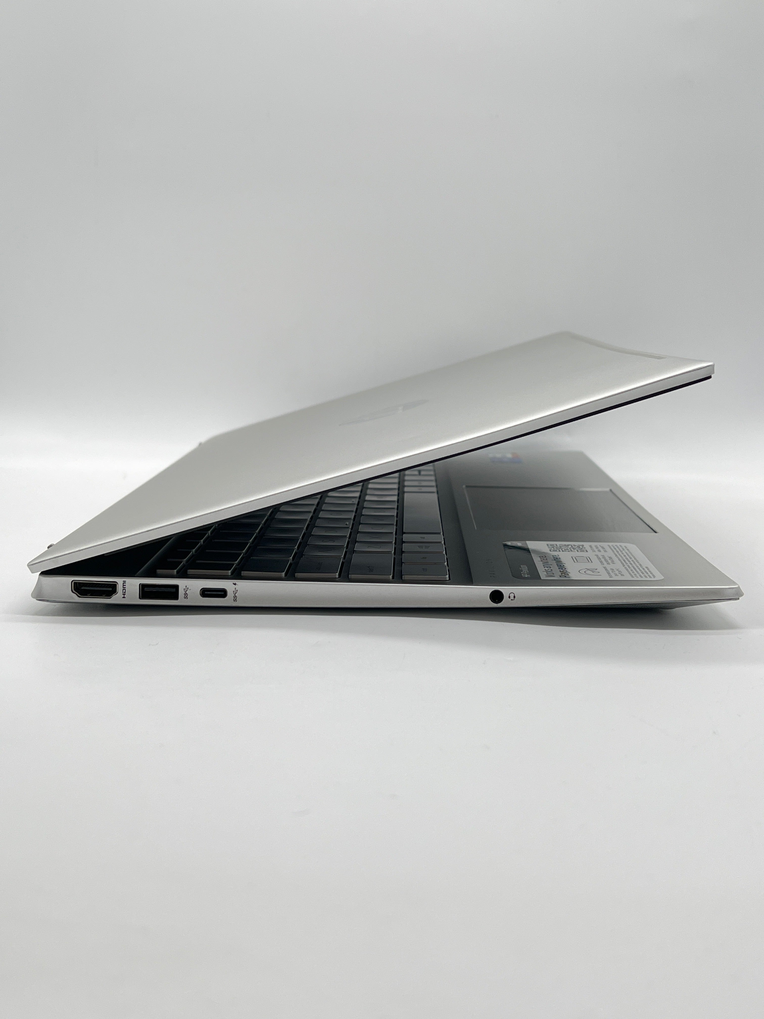 HP Pavilion 15-EG1077NR i7-1195G7 16GB RAM 512GB - Bios Locked/Remotely Managed