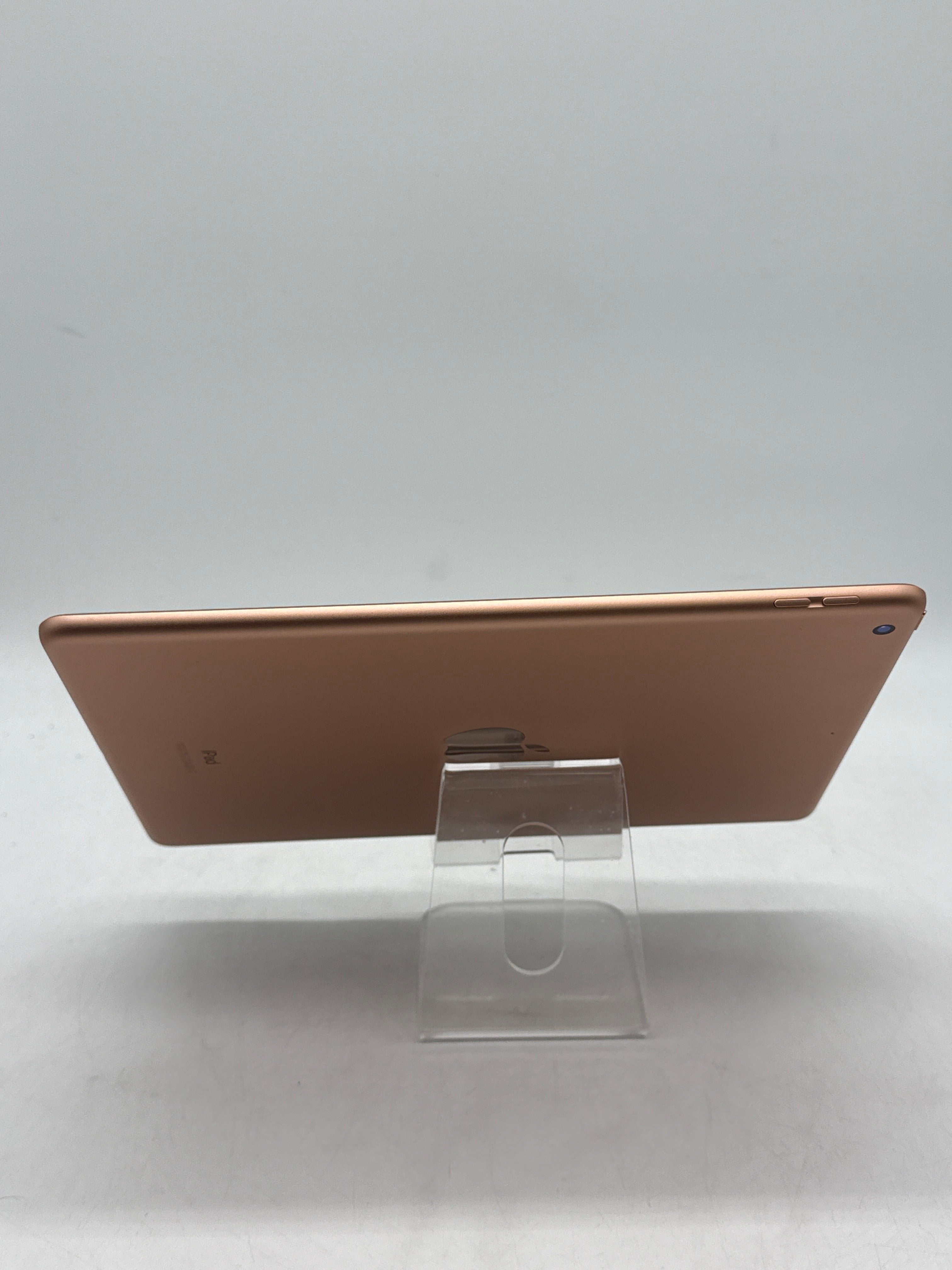Apple iPad (7th Gen) A2197 32 GB MW762LL/A - Used