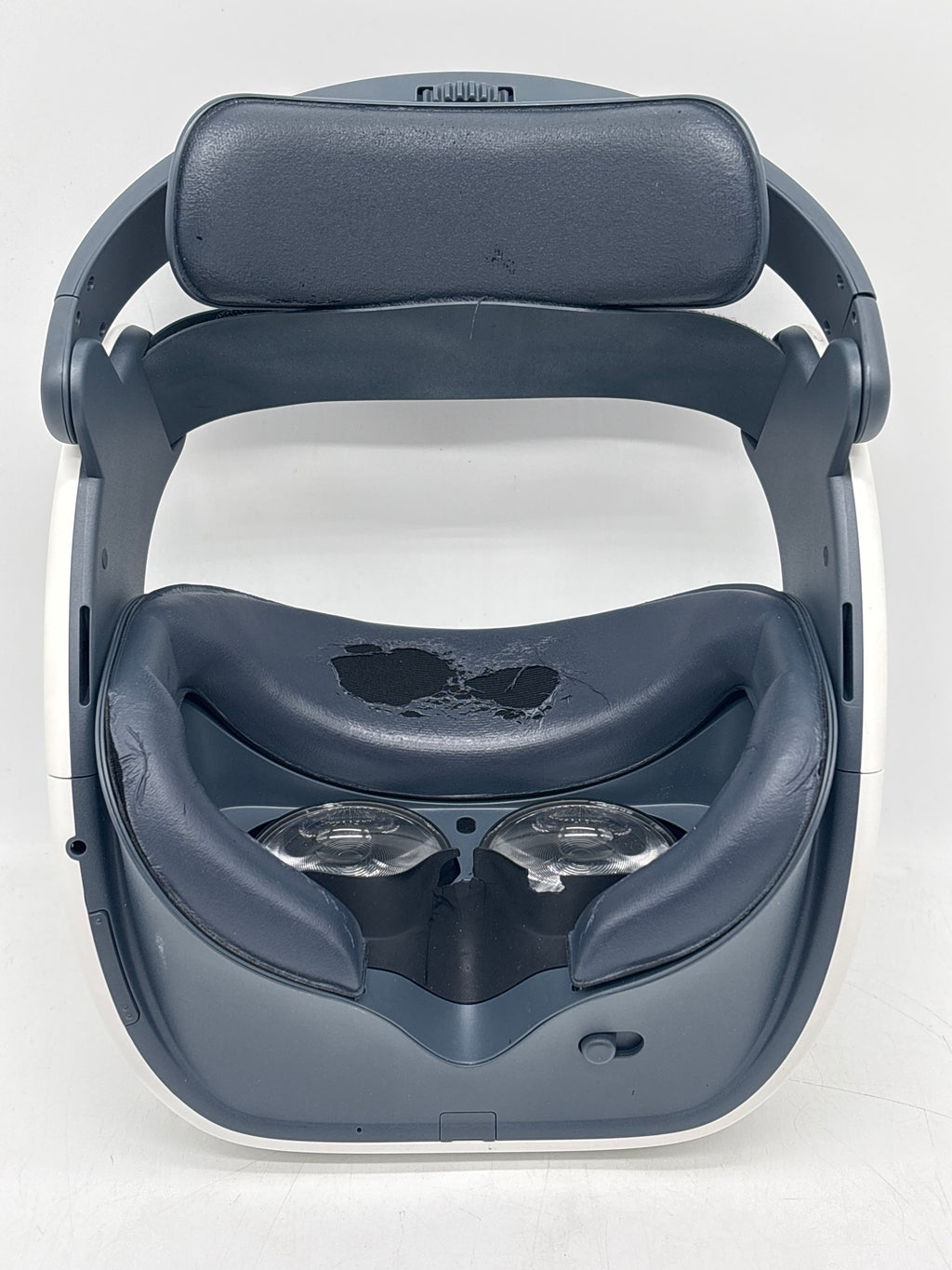 HTC Vive Focus Plus Standalone VR Headset - For Parts (Nose Rim Cracked)