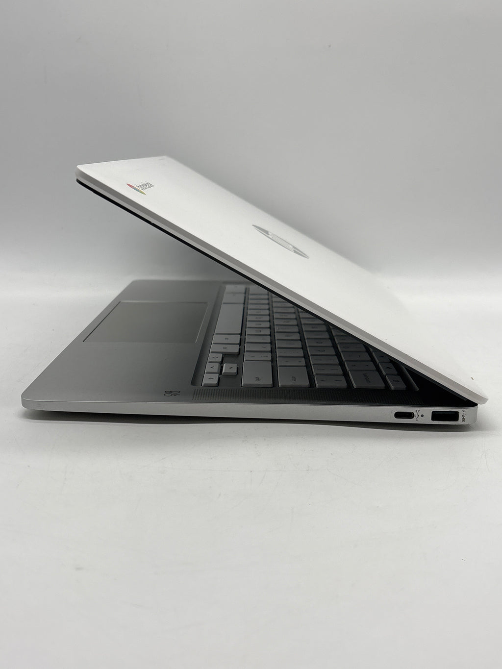 HP 14na0020nr 14" Intel Celeron N4000 4GB RAM 32GB eMMC White - Used