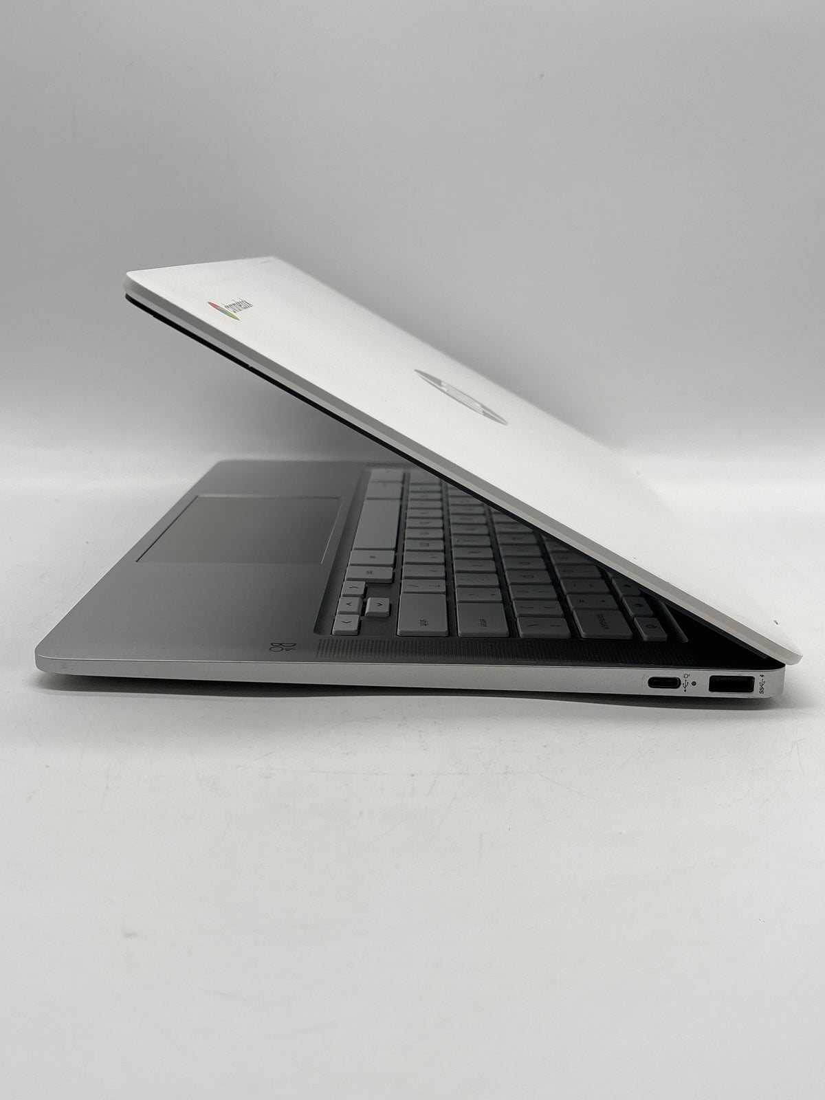 HP 14na0020nr 14" Intel Celeron N4000 4GB RAM 32GB eMMC White - Used