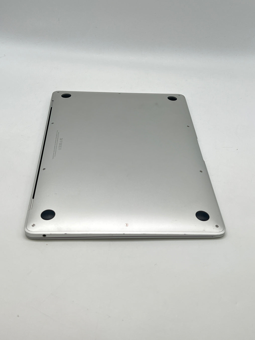 Apple MacBook Air 13" A1932 i5 8GB RAM 128GB SSD - For Parts Cracked Screen