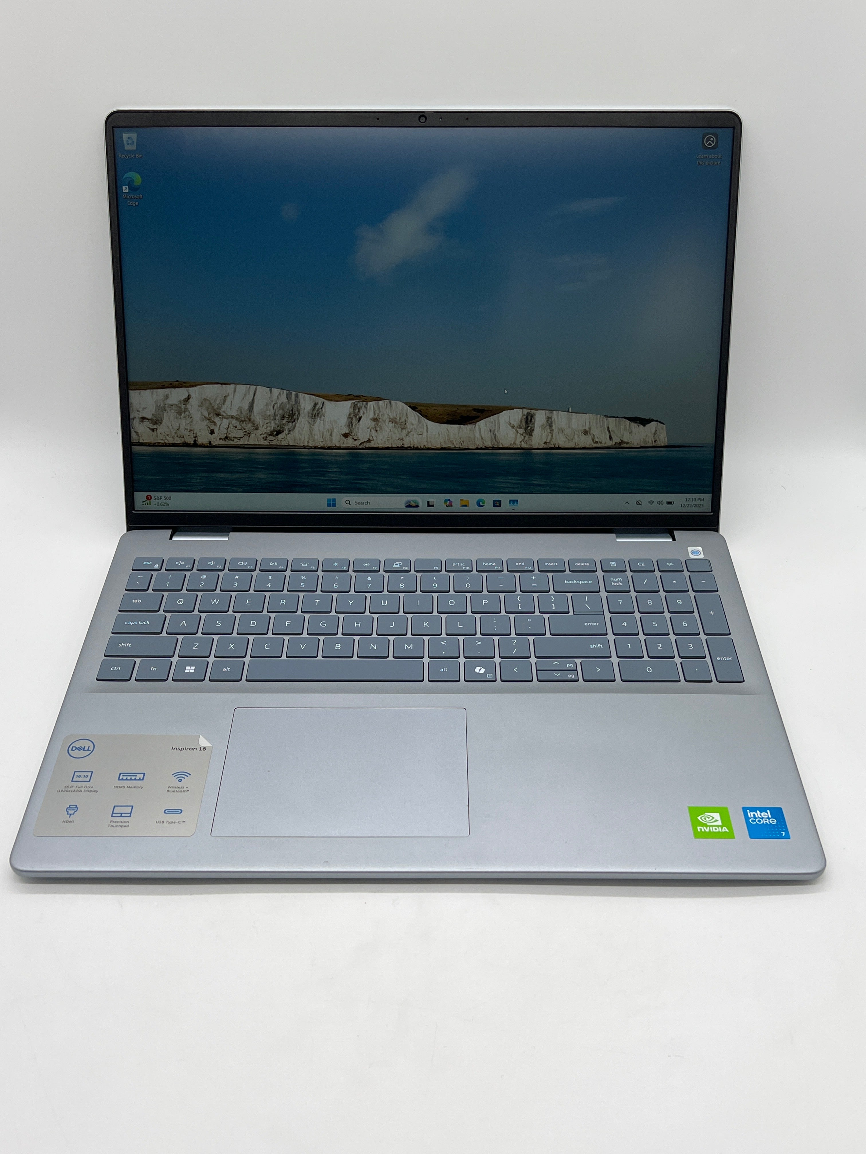 Dell Inspiron 16 Intel Core 7 32GB RAM 1TB SSD Geforce MX570A