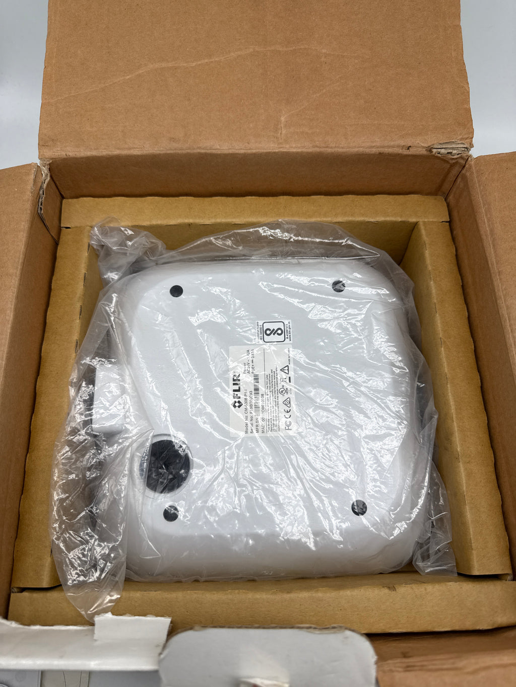 FLIR CM-6308-P1-I Quasar 4x2K HD IP Panoramic Camera - Open Box