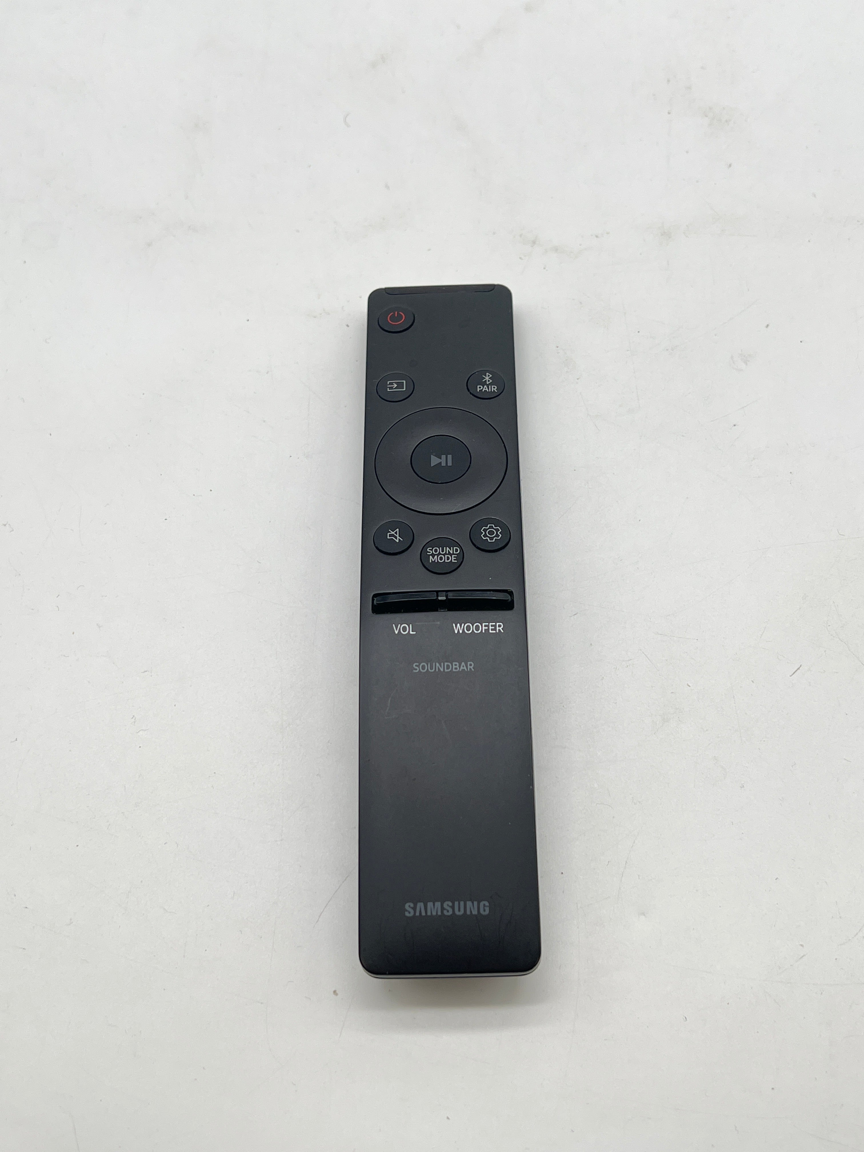 Samsung HW-Q700A/za 3.1.2 Channel Soundbar w Dolby Atmos + DTS:X - Used