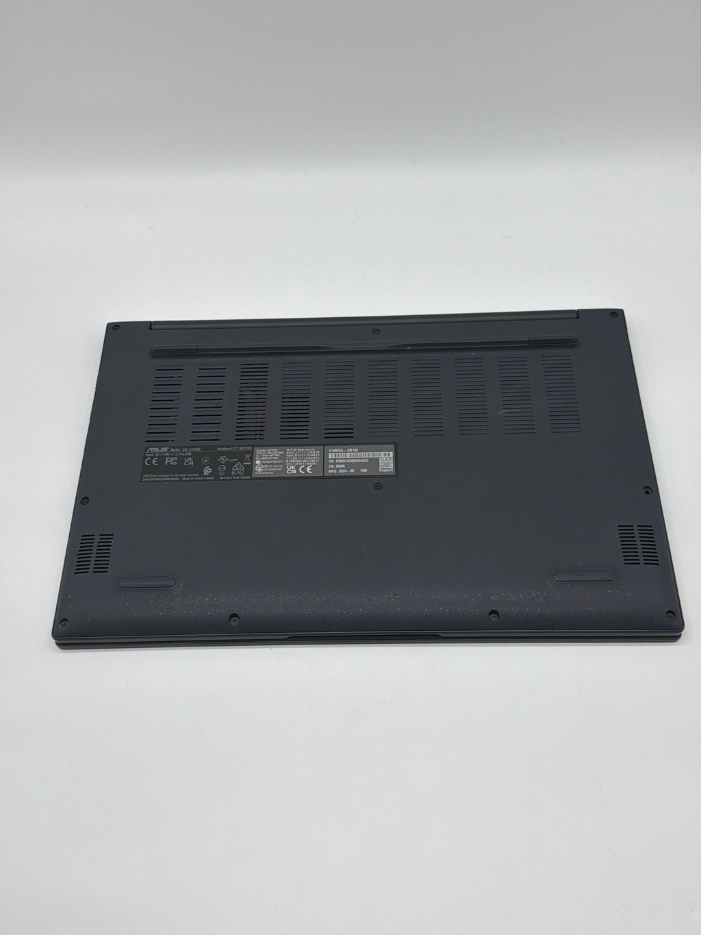 Asus VivoBook X1404Z 14" Intel i3-1215U 16GB RAM 128GB SSD Black