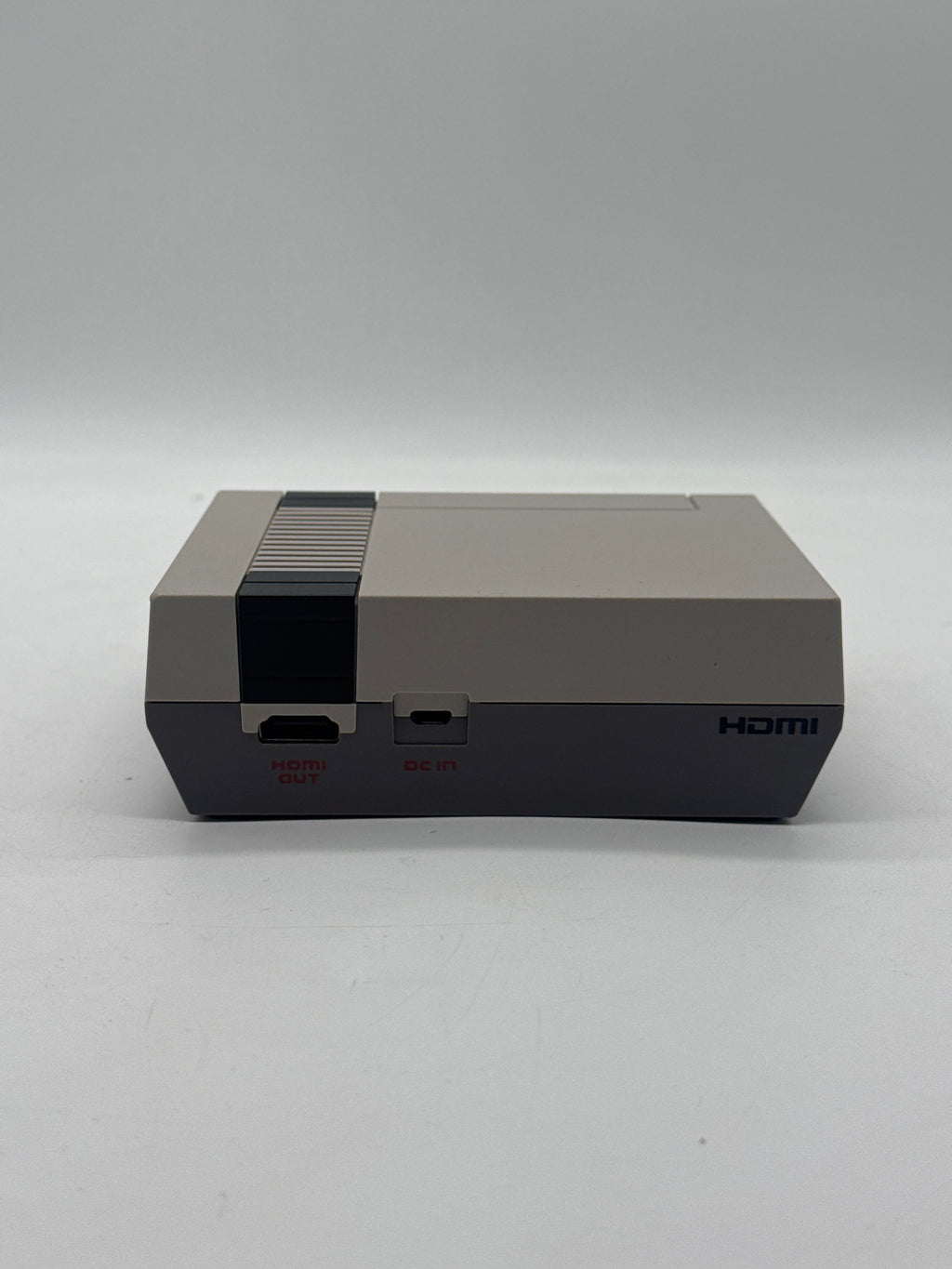 TX01-39287 - Nintendo NES Classic Edition (CLV-001)