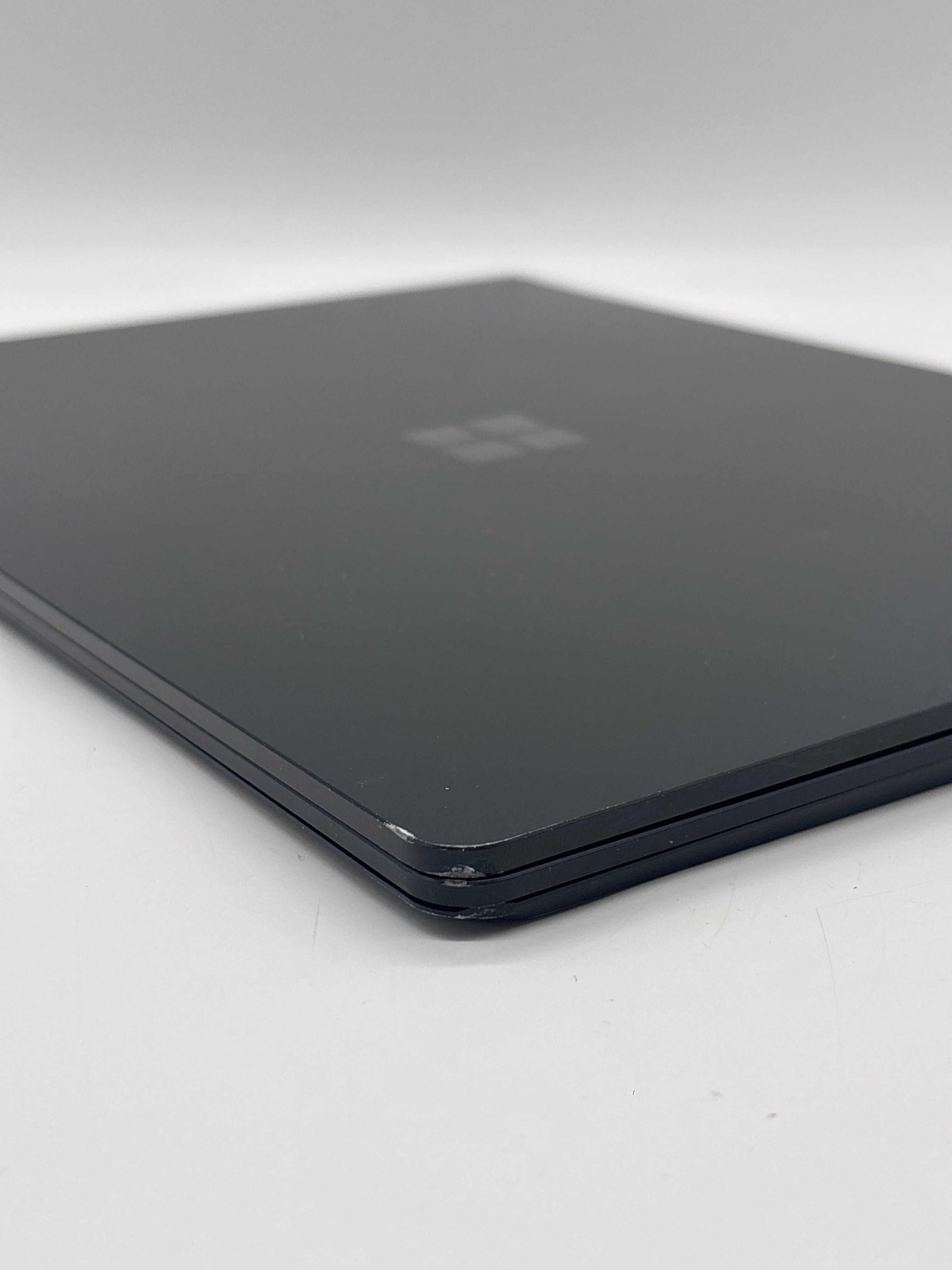 Microsoft Surface Laptop 5 1951 i5-1245U 16GB RAM 256GB SSD