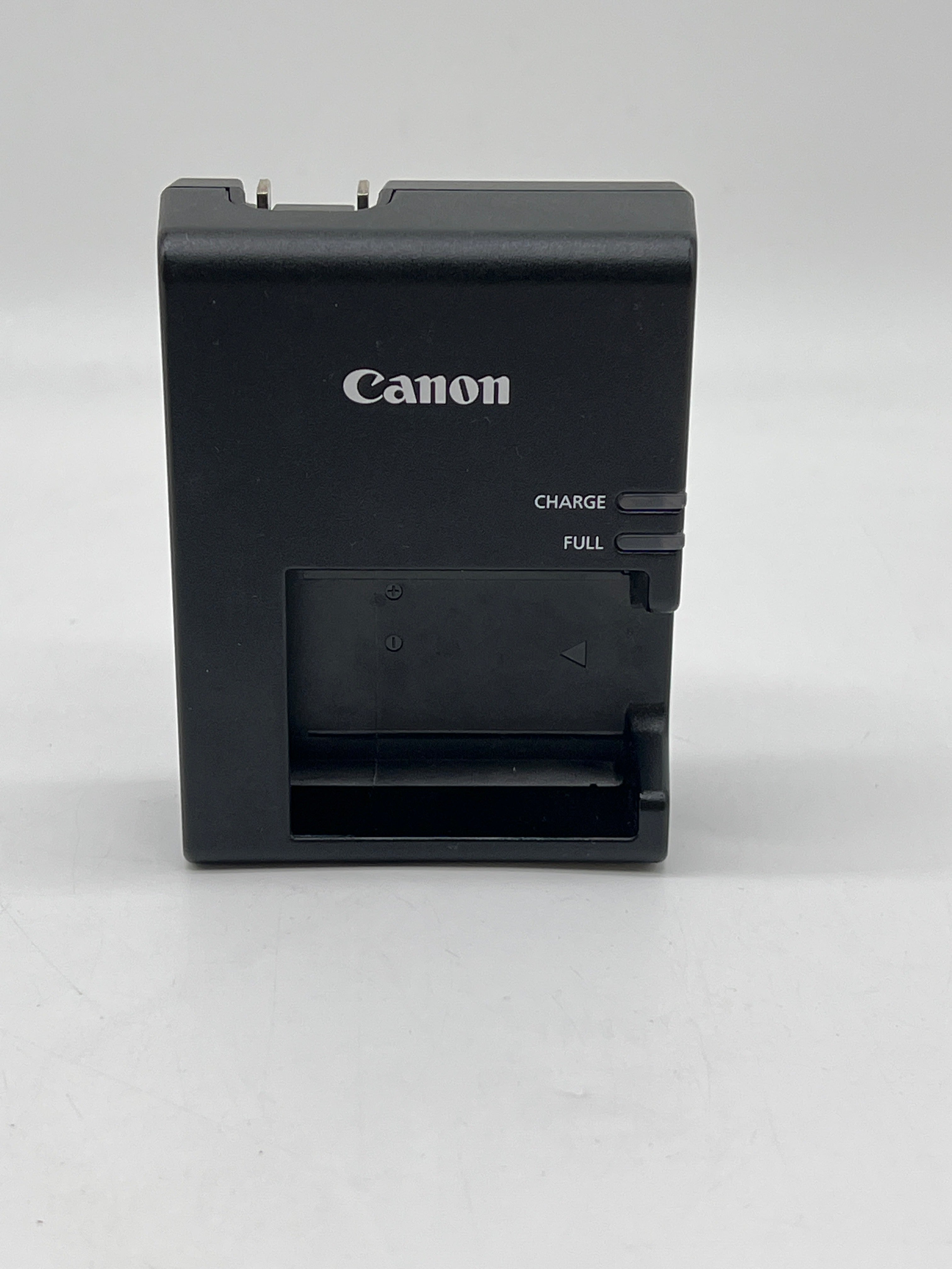 Canon EOS Rebel T3 Digital Camera W 18-55mm lens - Used
